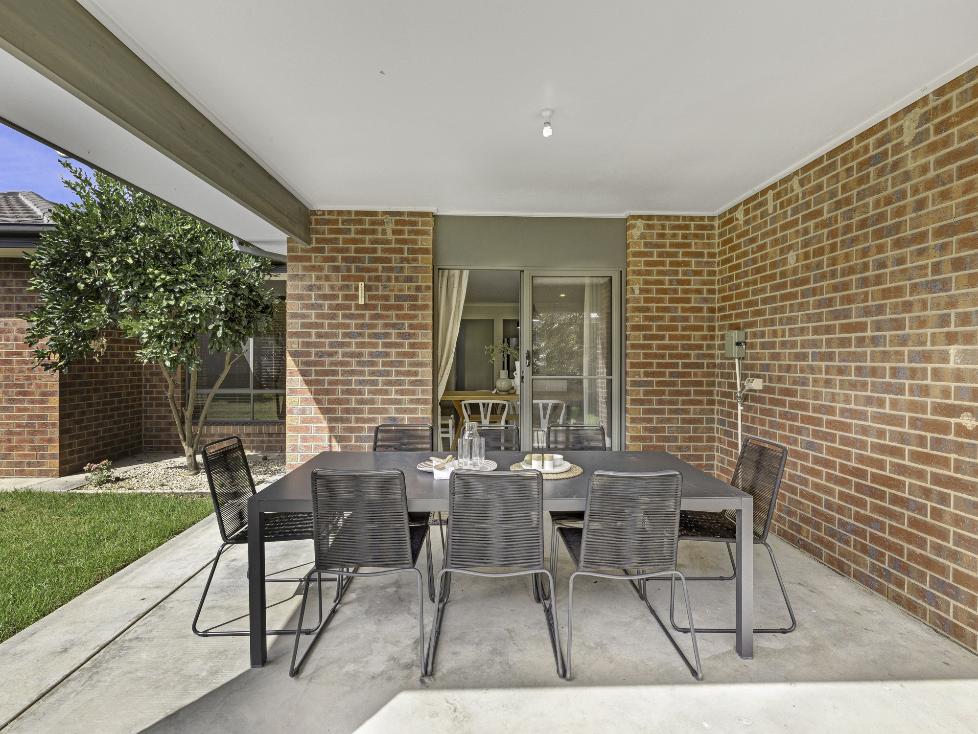 24 Monash Drive, Wangaratta