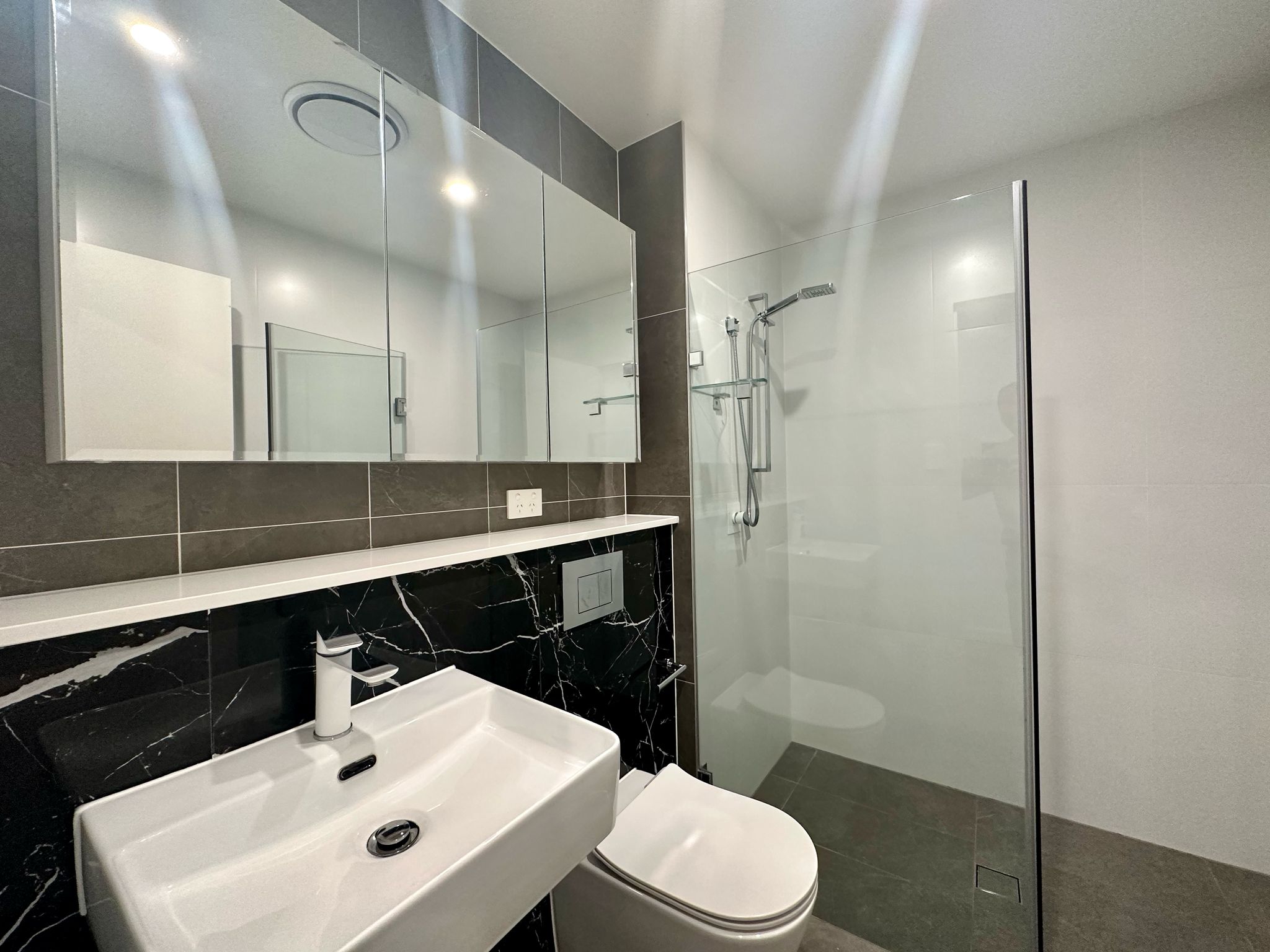 106 / 41 Rhodes Street - Main View 7