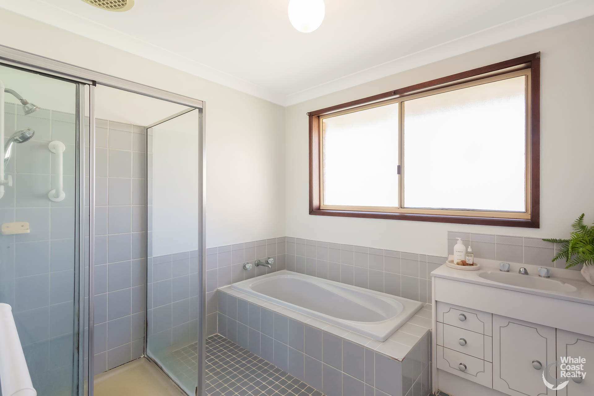 8 Kianga Parade, Kianga