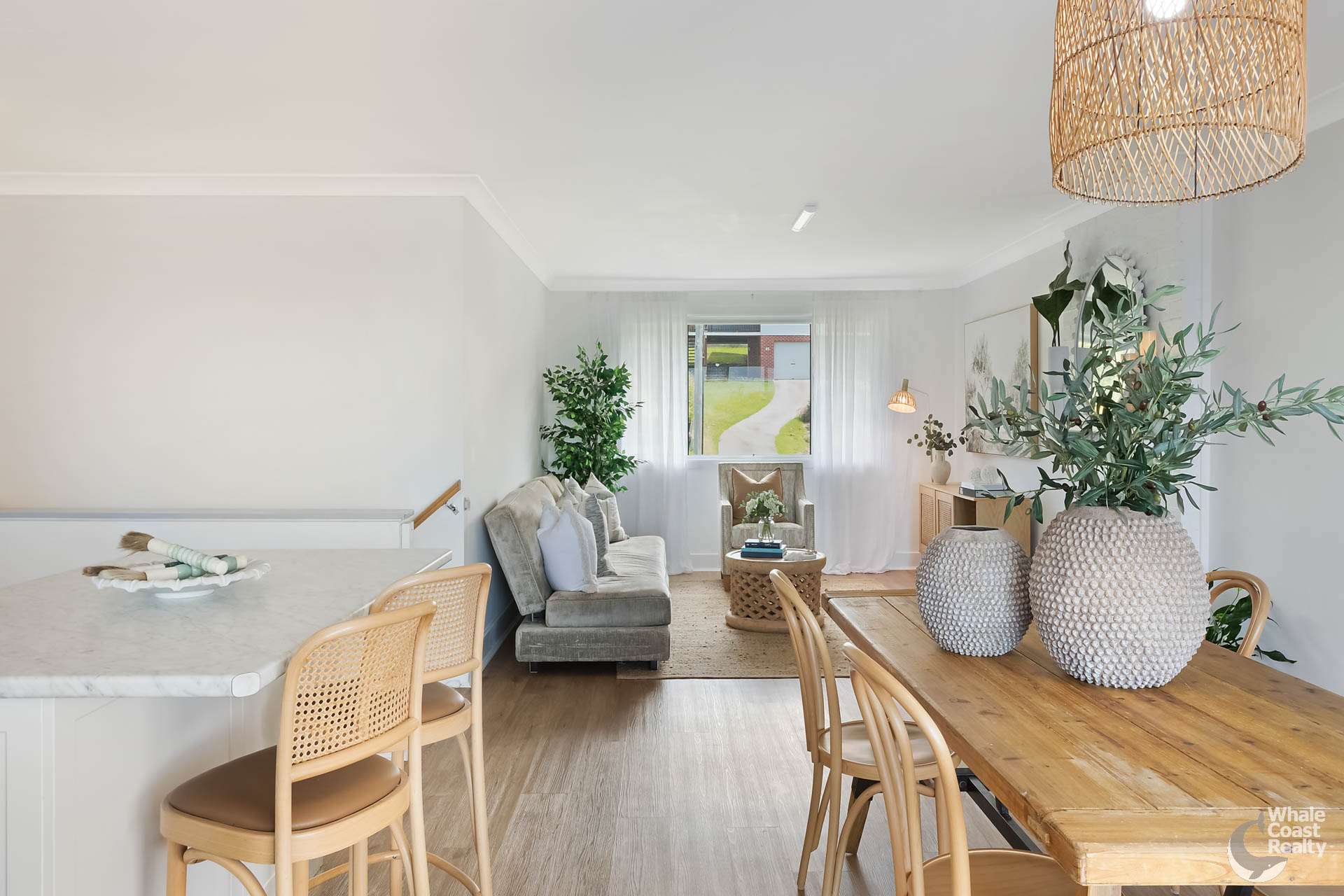 52 Sunset Boulevard, Kianga