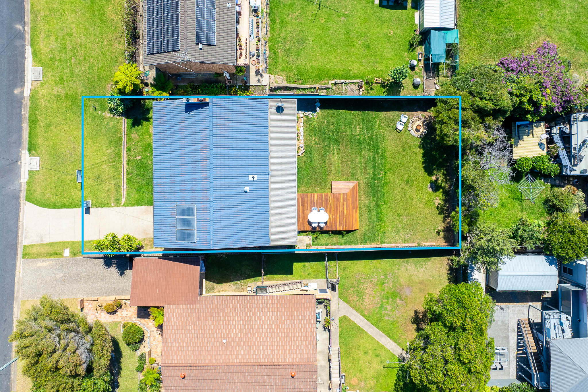 52 Sunset Boulevard, Kianga