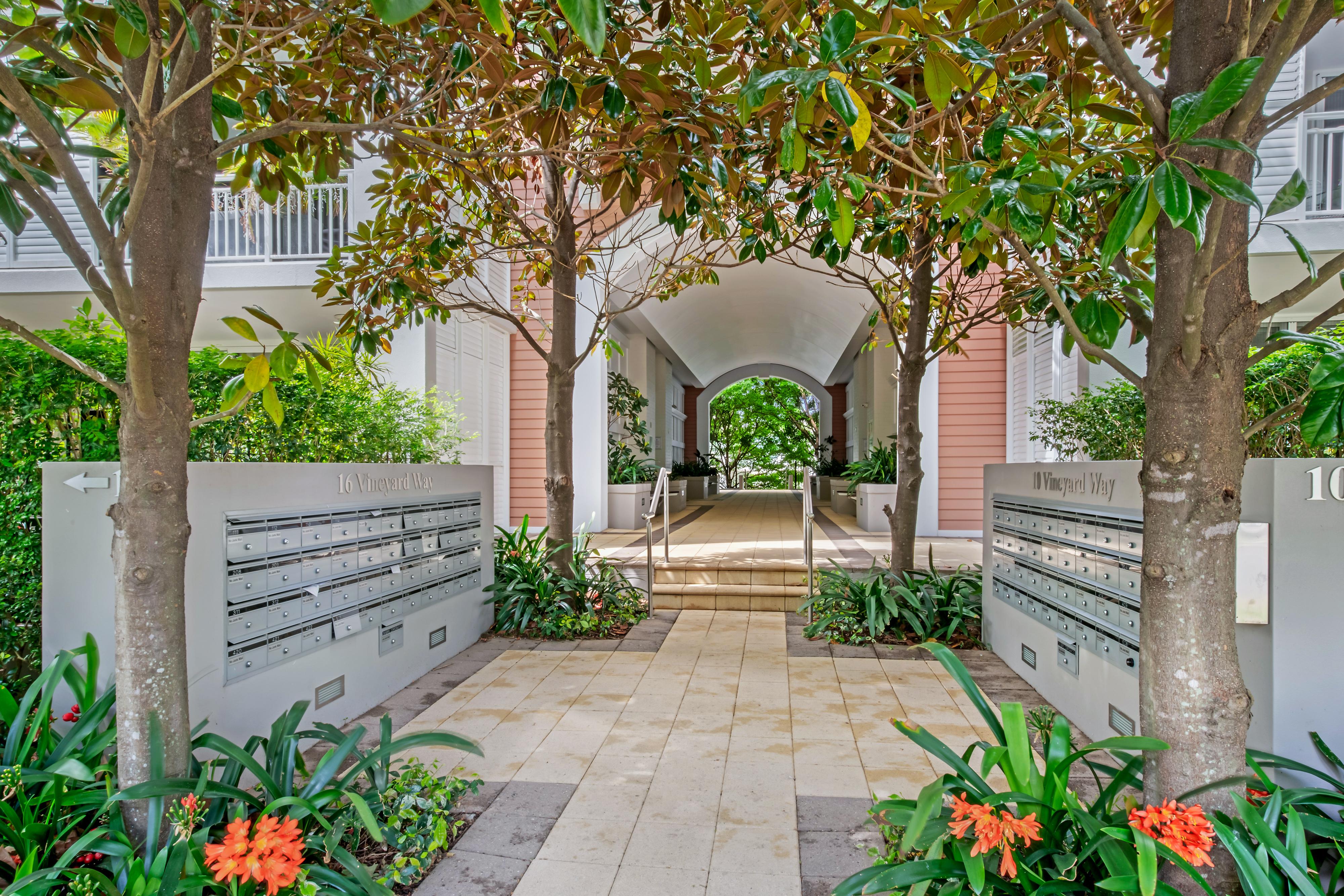 218 / 16 Vineyard Way, Breakfast Point