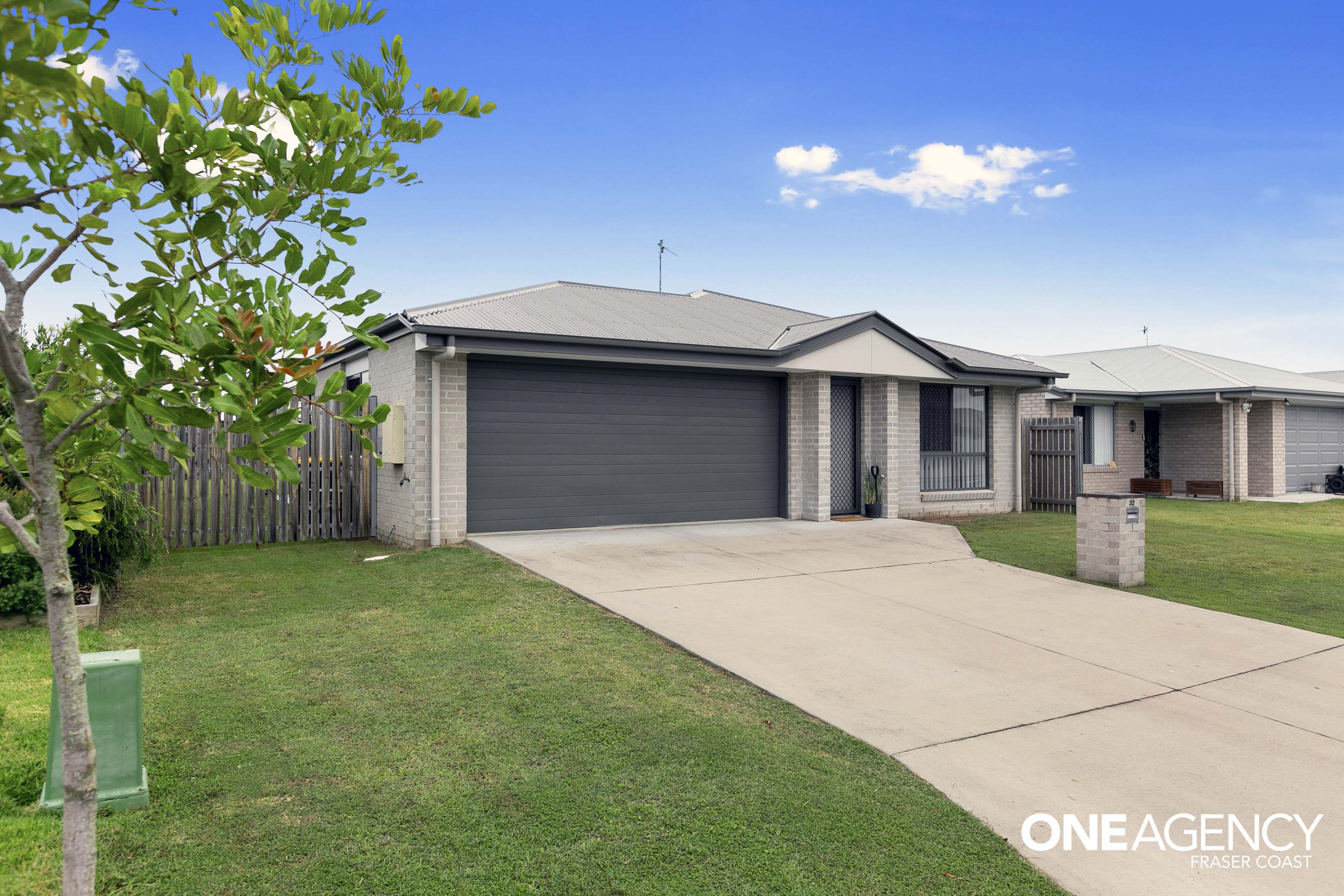 32 Saltair Drive, Eli Waters