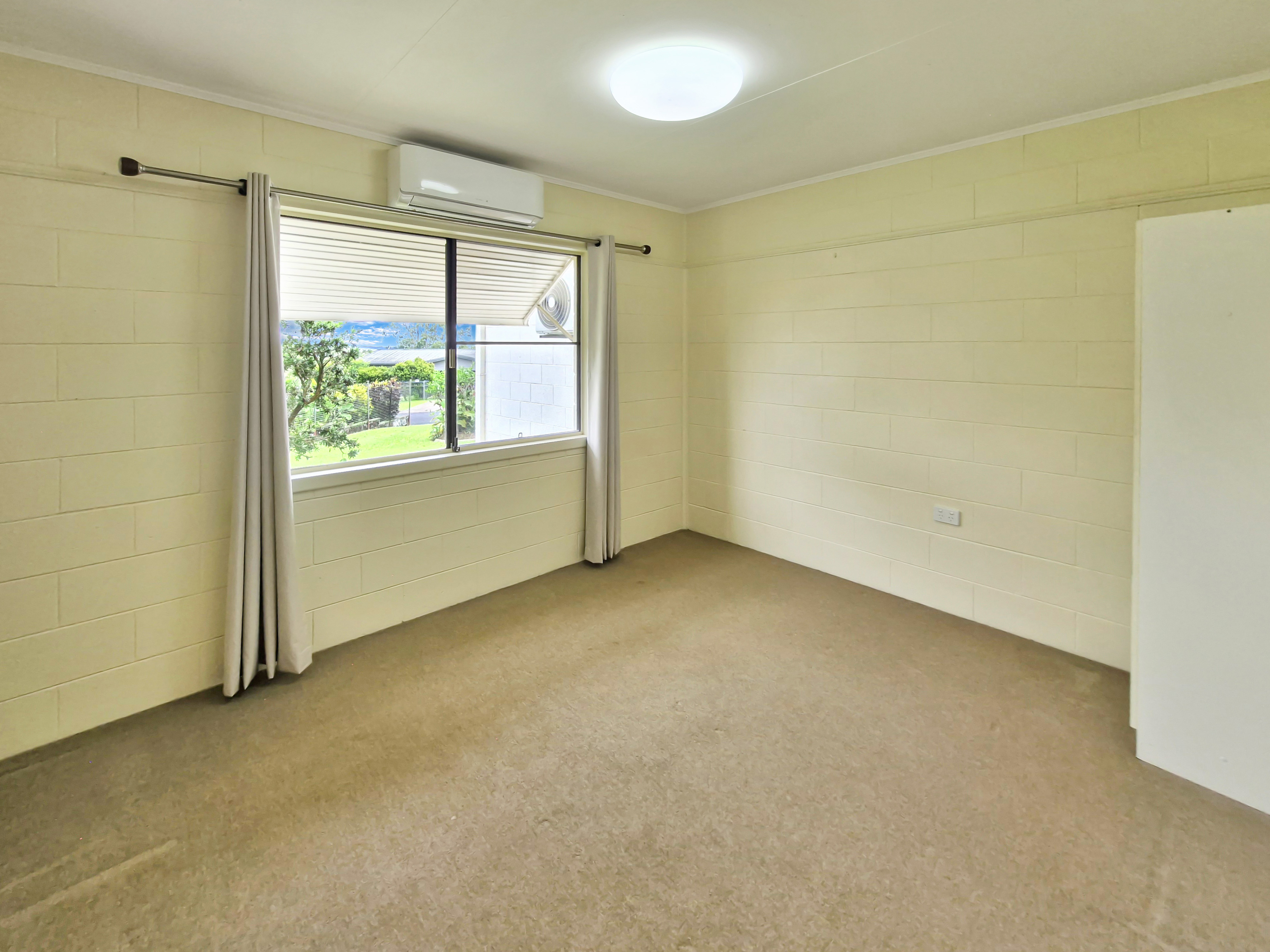 27 Cumbrian Avenue, Atherton