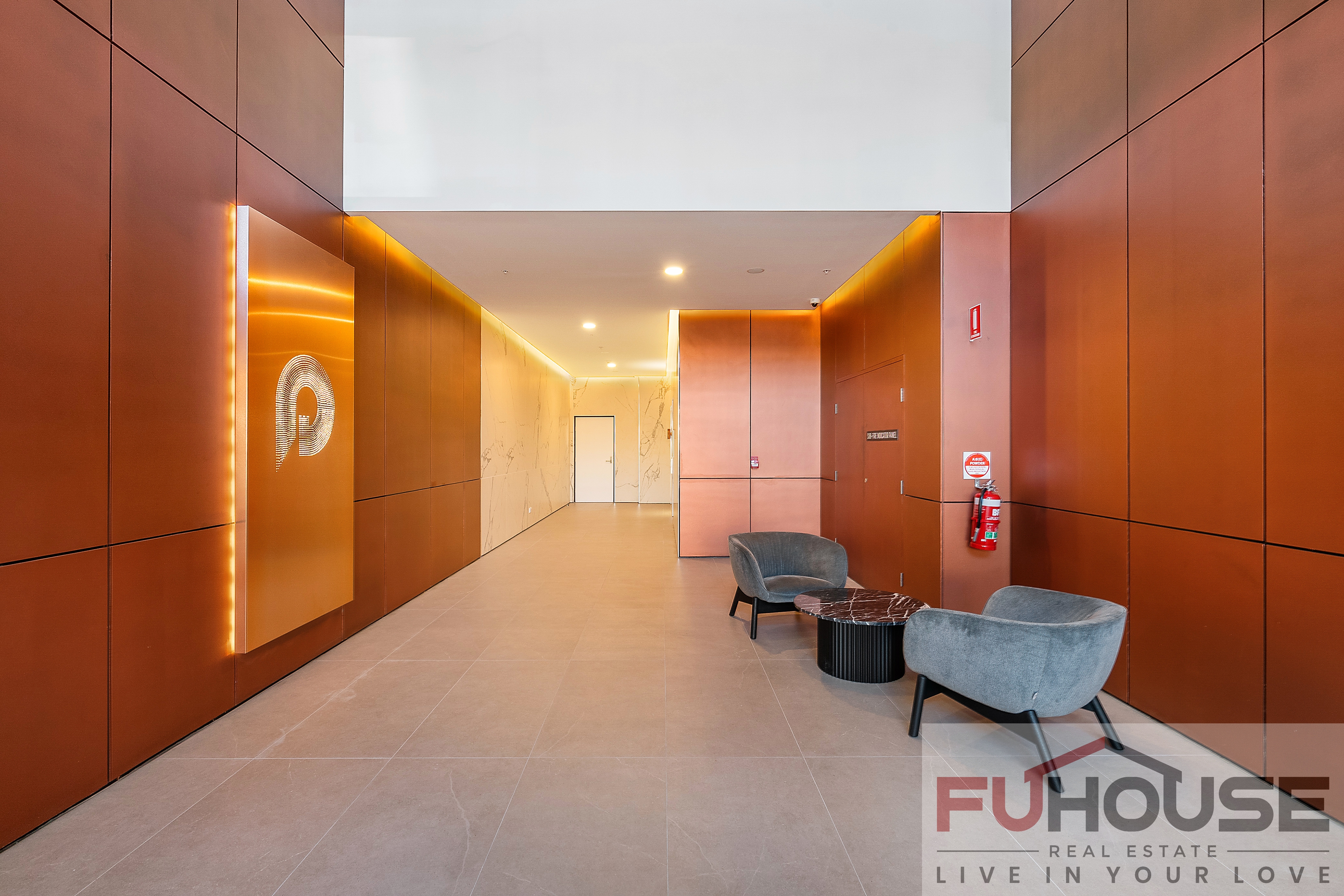 1102 / 36 Kitchener Parade - Main View 9