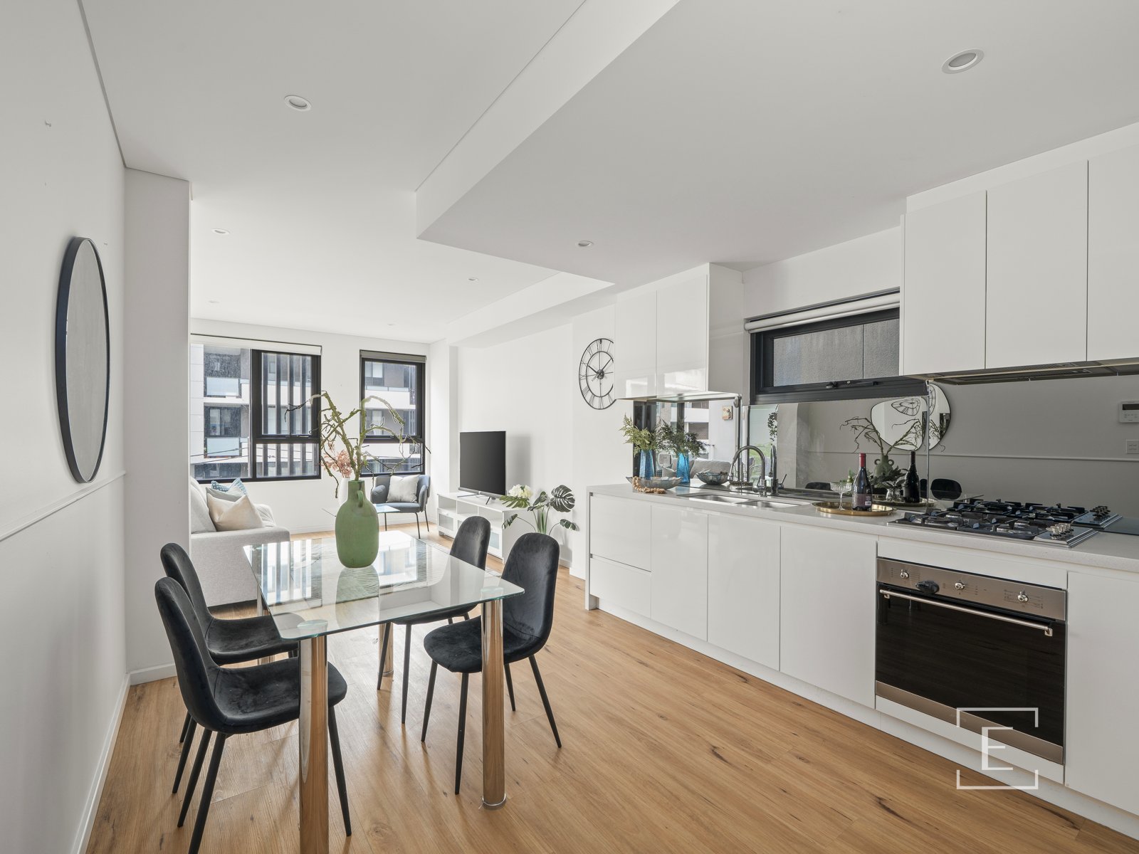 16 / 25 Smallwood Avenue, Homebush