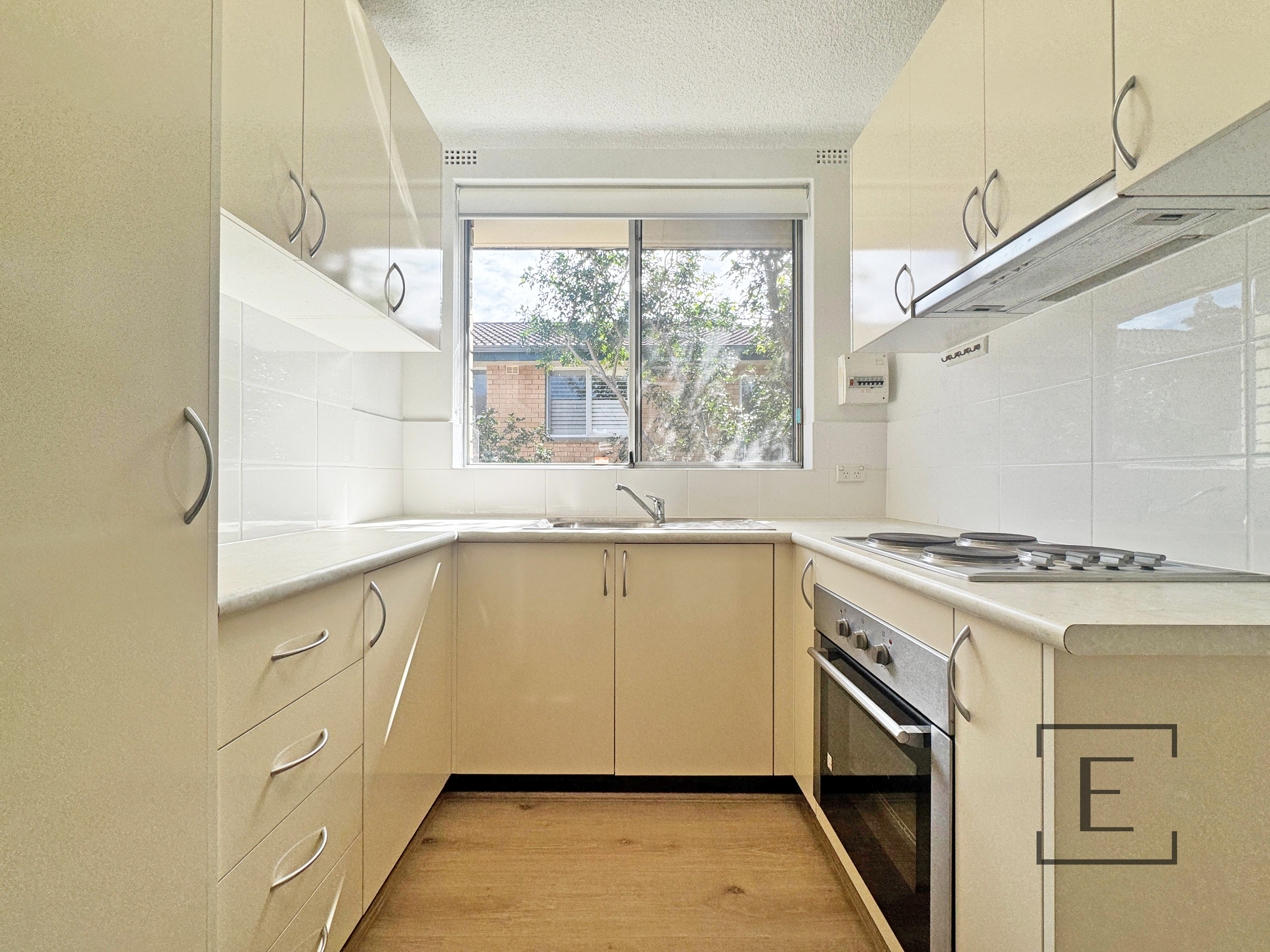 18 / 25 Wharf Road, Gladesville