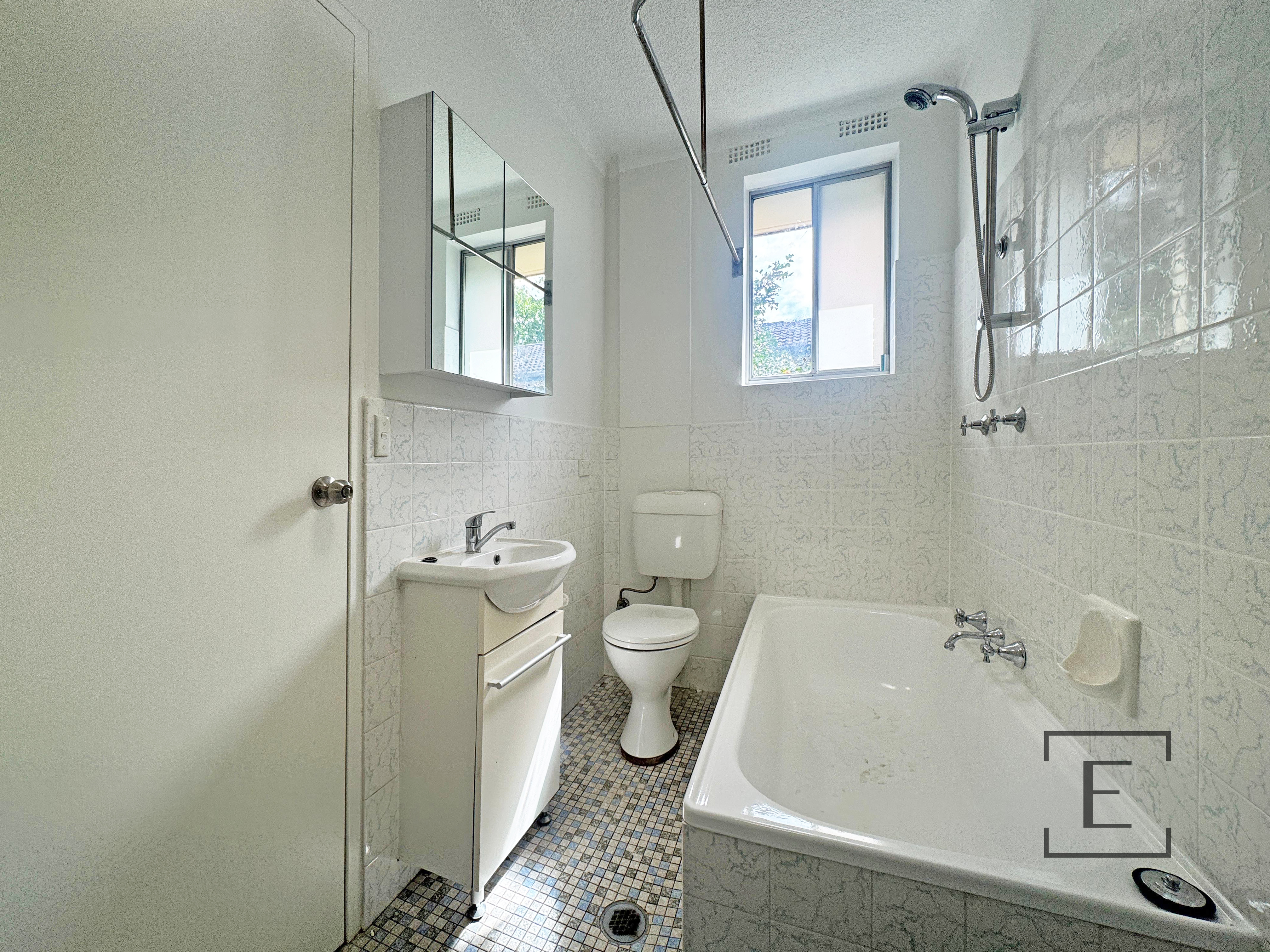 18 / 25 Wharf Road, Gladesville