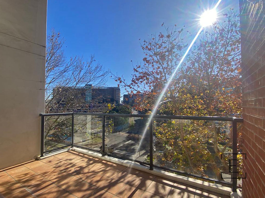 302E / 138 Carillon Avenue, Newtown