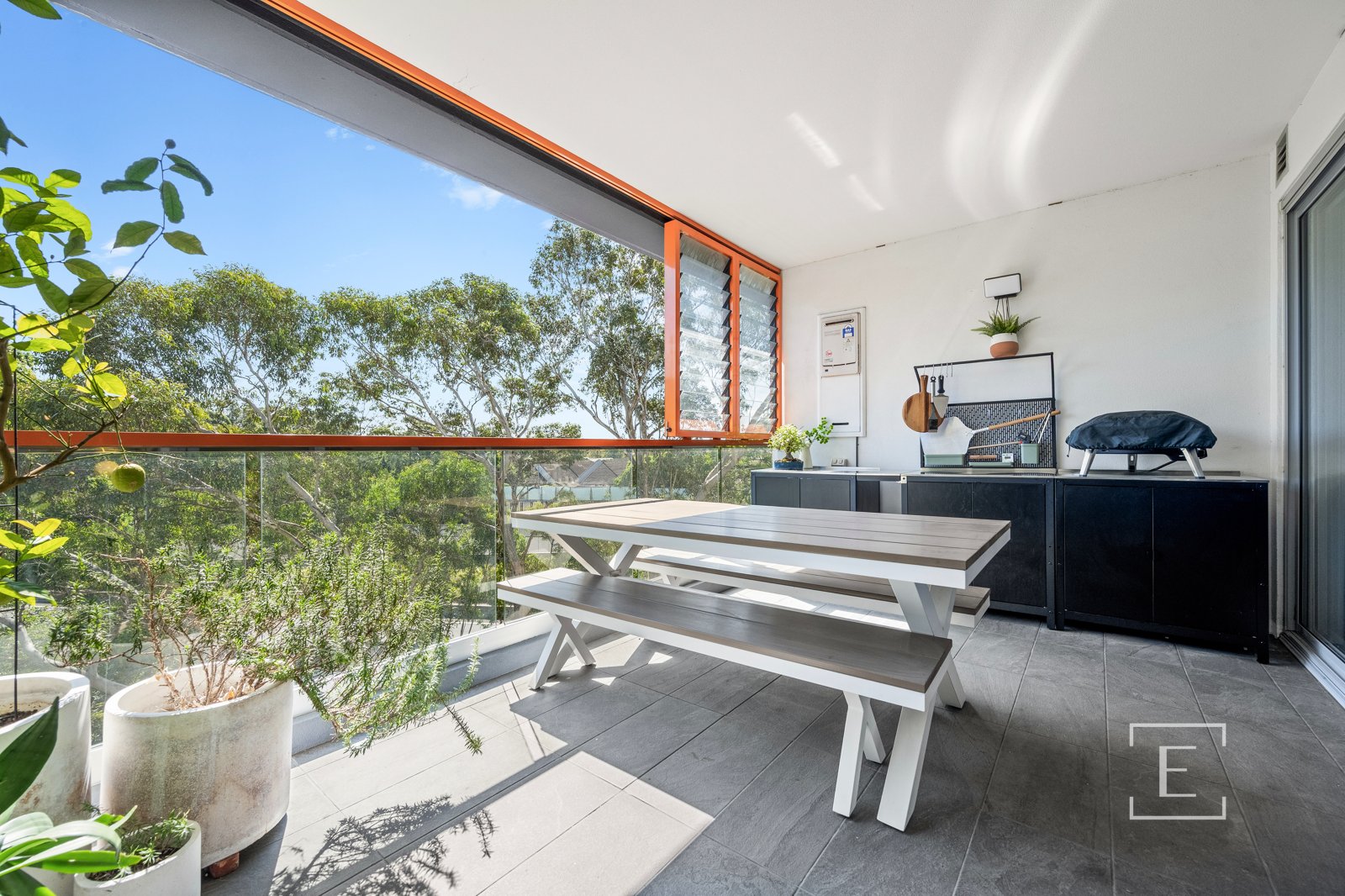 404 / 19 Short Street, Homebush