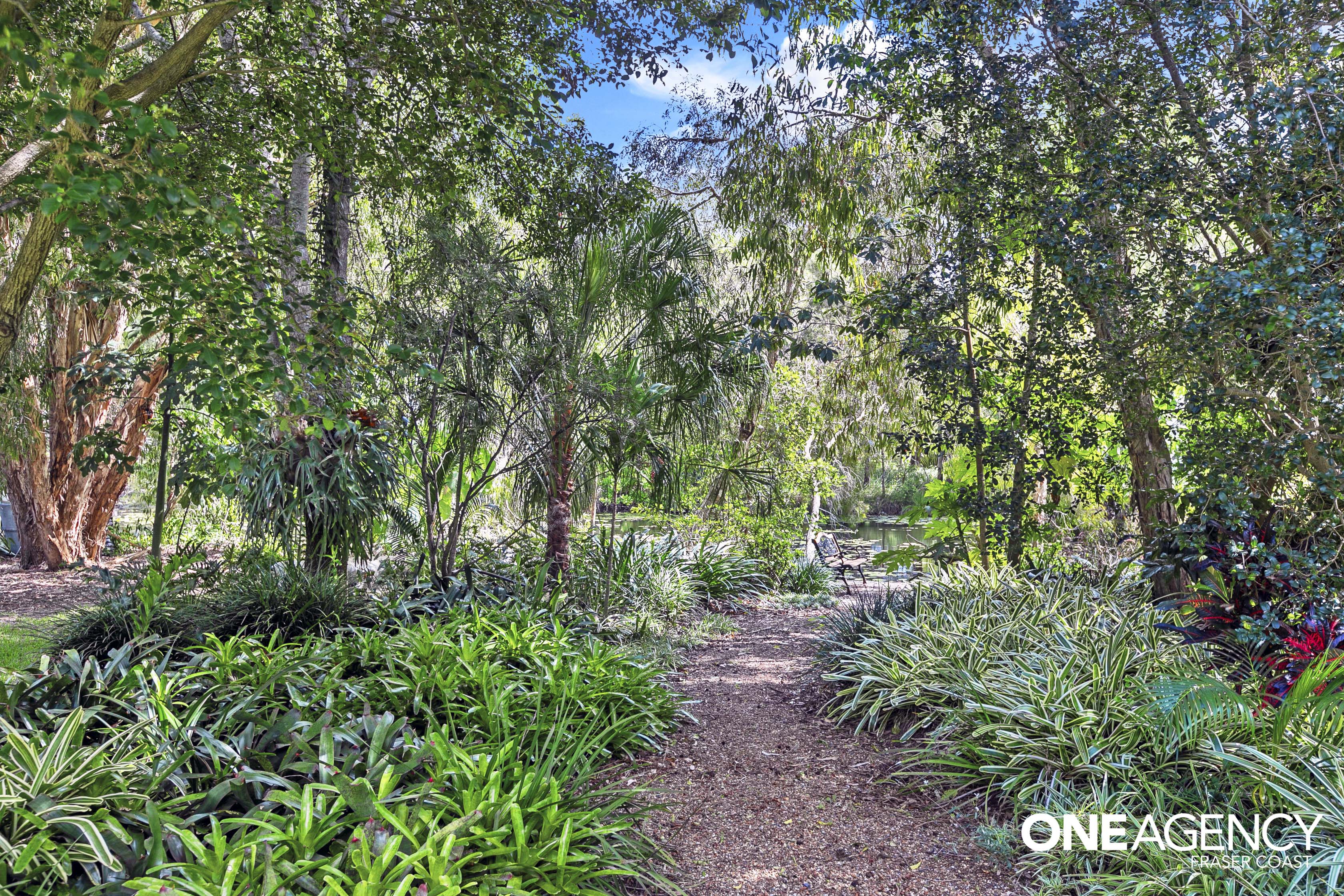 6 Pandanus Drive, Dundowran Beach