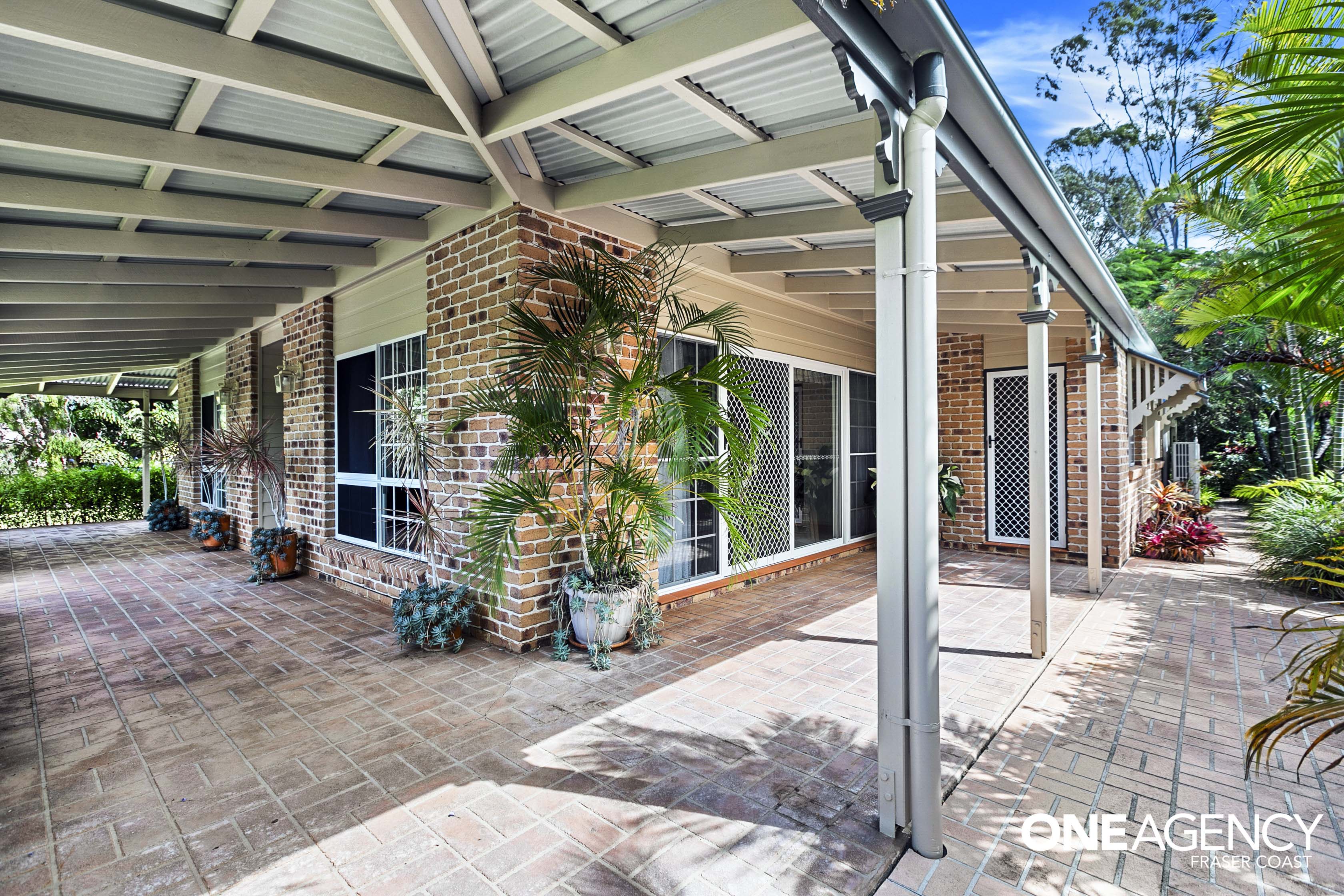 6 Pandanus Drive, Dundowran Beach