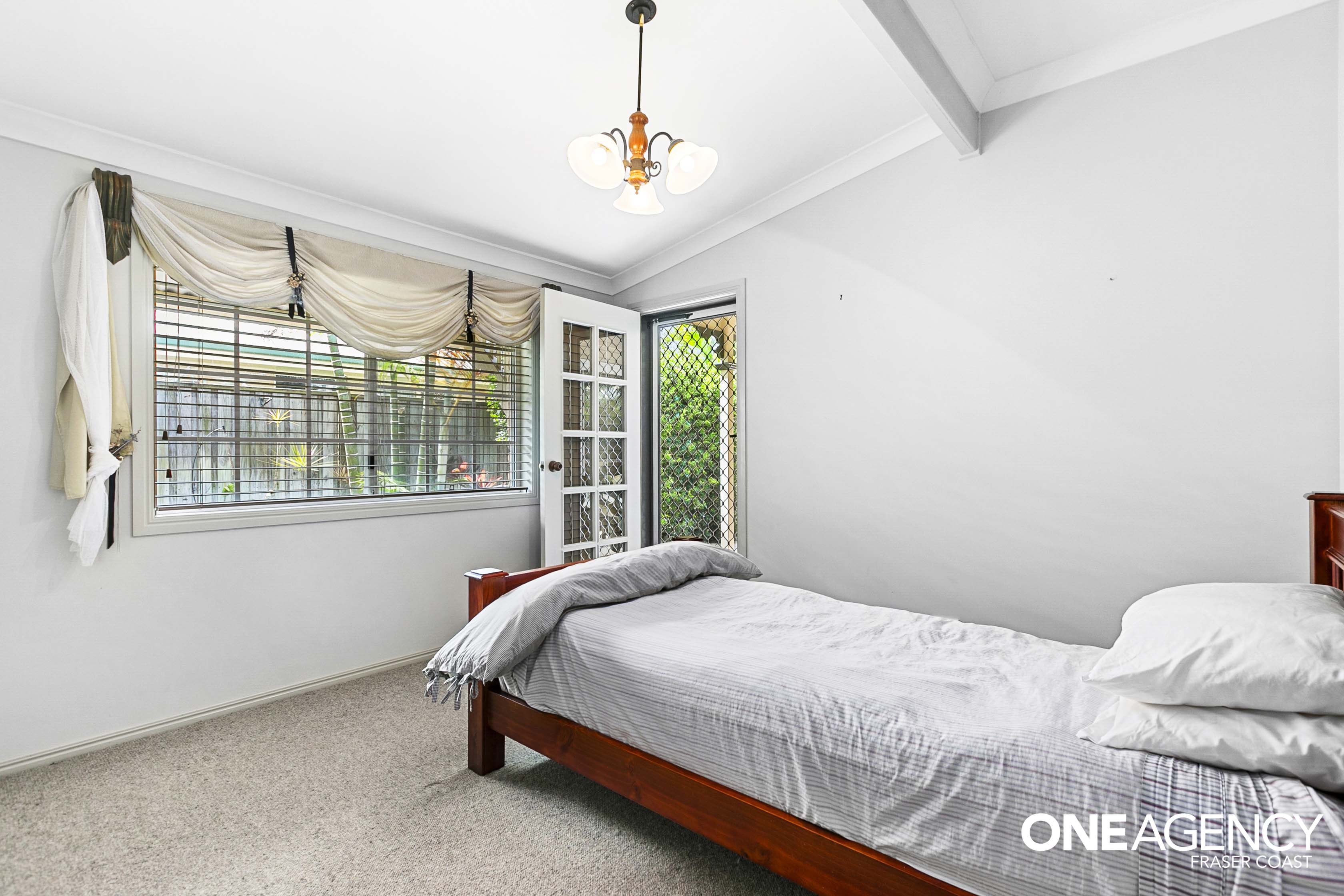 6 Pandanus Drive, Dundowran Beach