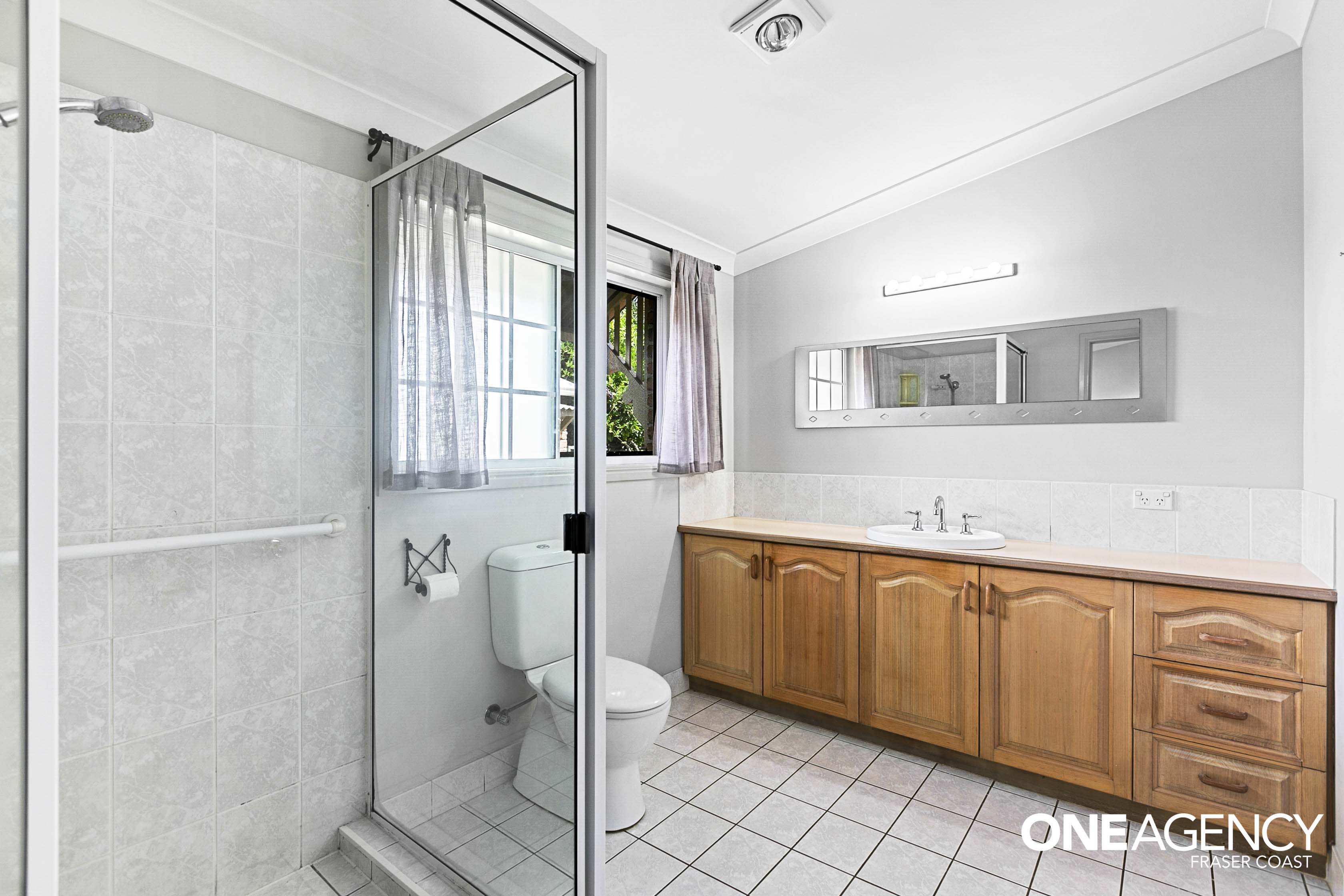 6 Pandanus Drive, Dundowran Beach