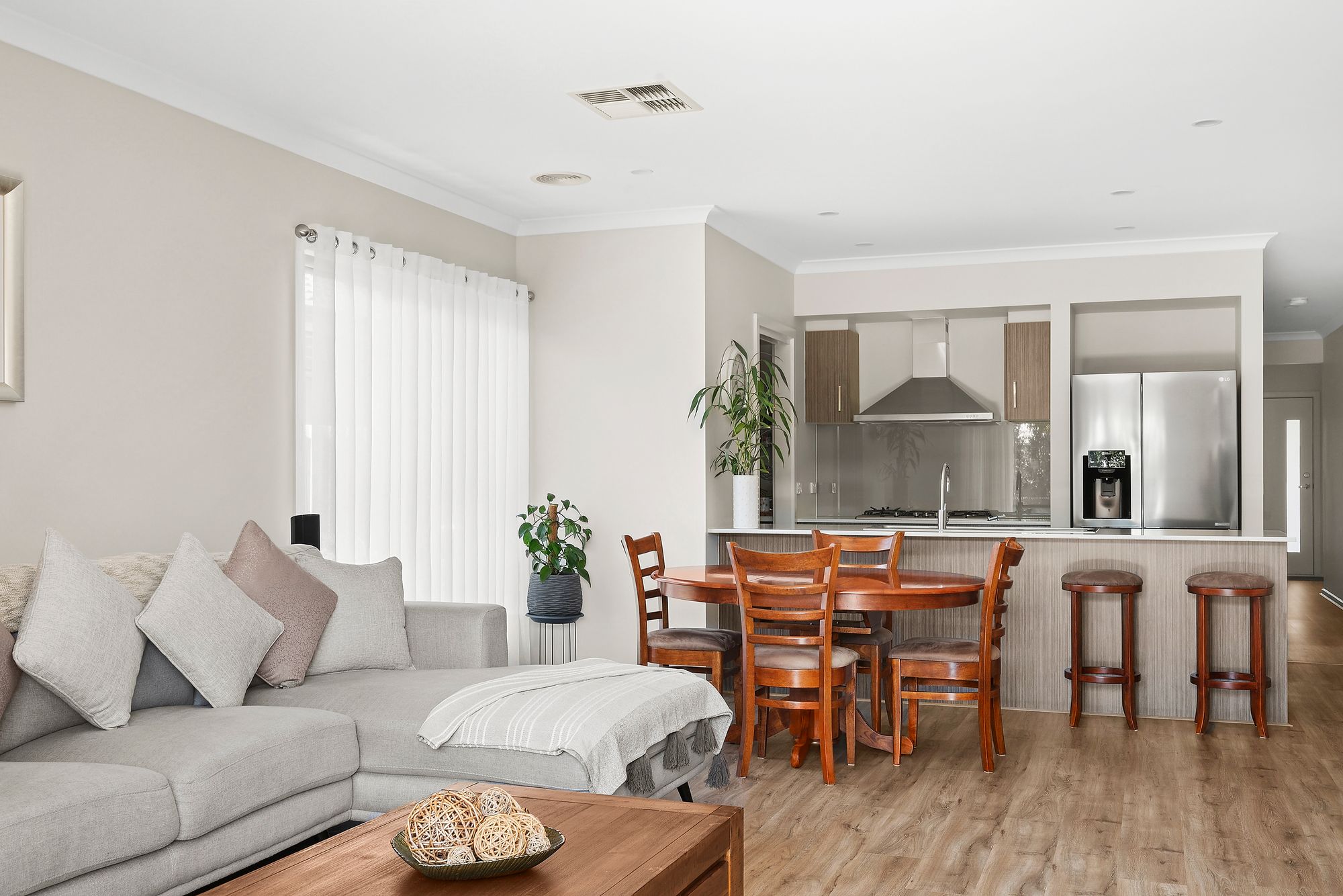 Listing image for 27 Middleton Road, ARMSTRONG CREEK  VIC  3217