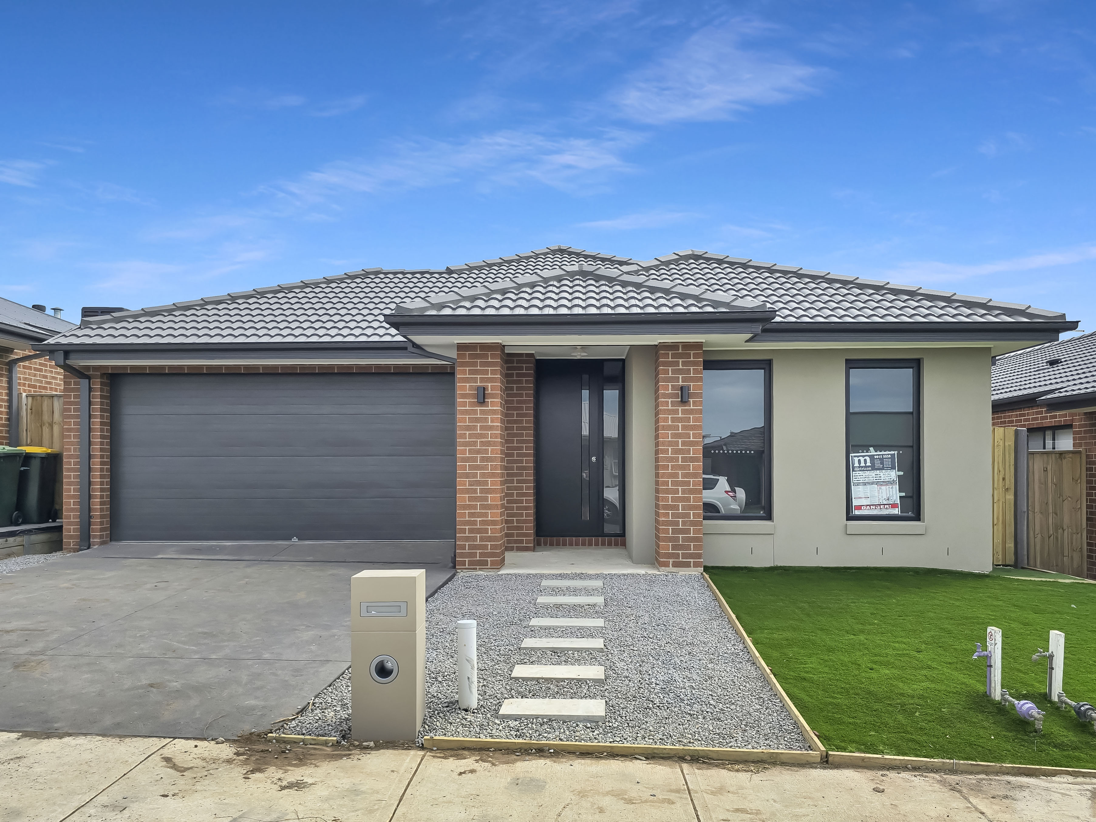 Listing image for 8 Kashmir Road, CHARLEMONT  VIC  3217