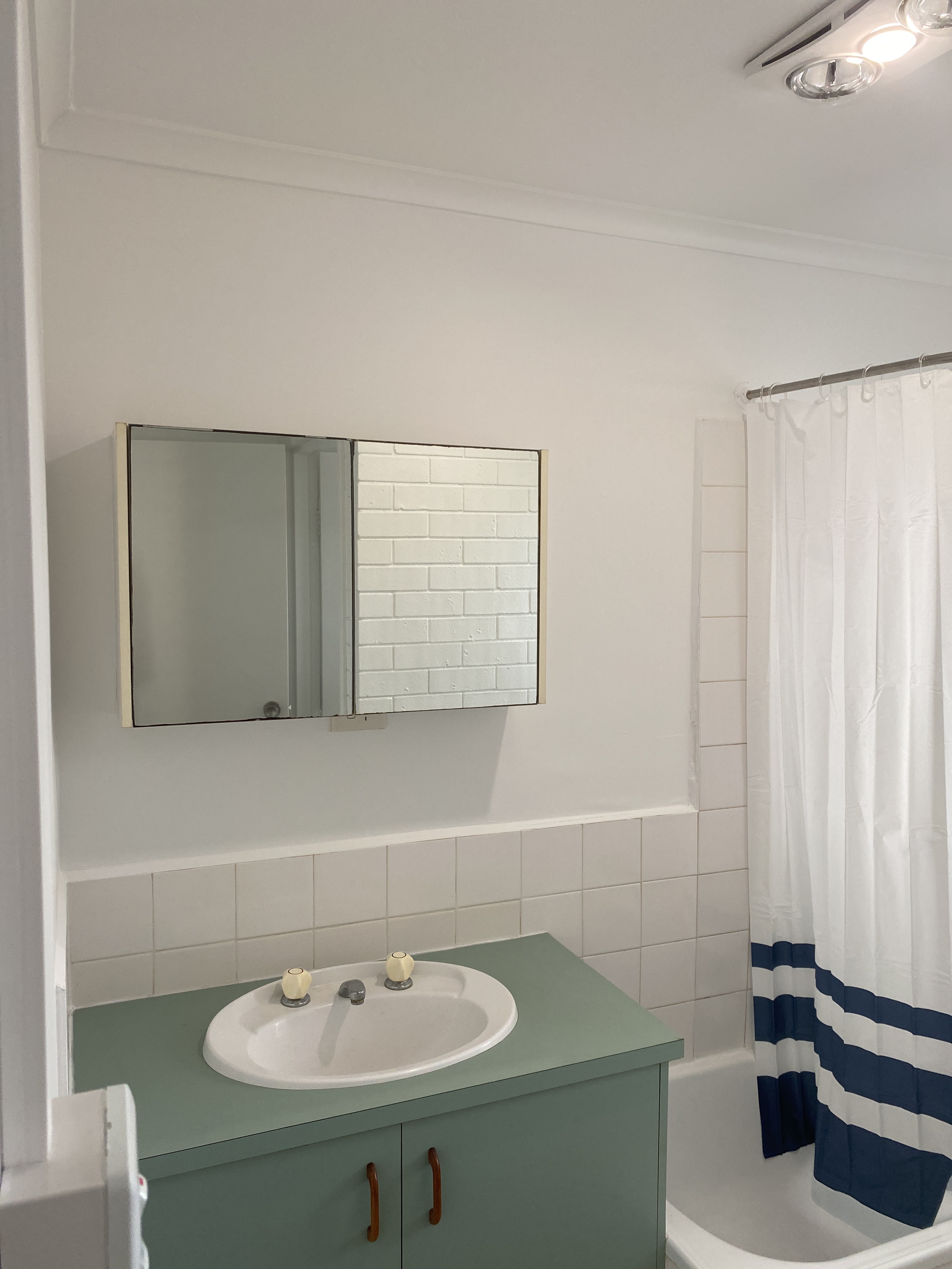 4 / 6 Kehlet Street, Point Vernon