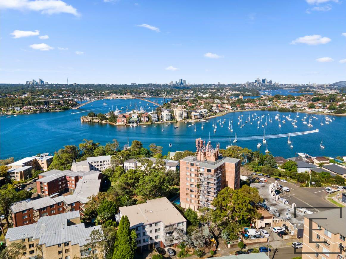 13 / 2 Bortfield Drive, Chiswick