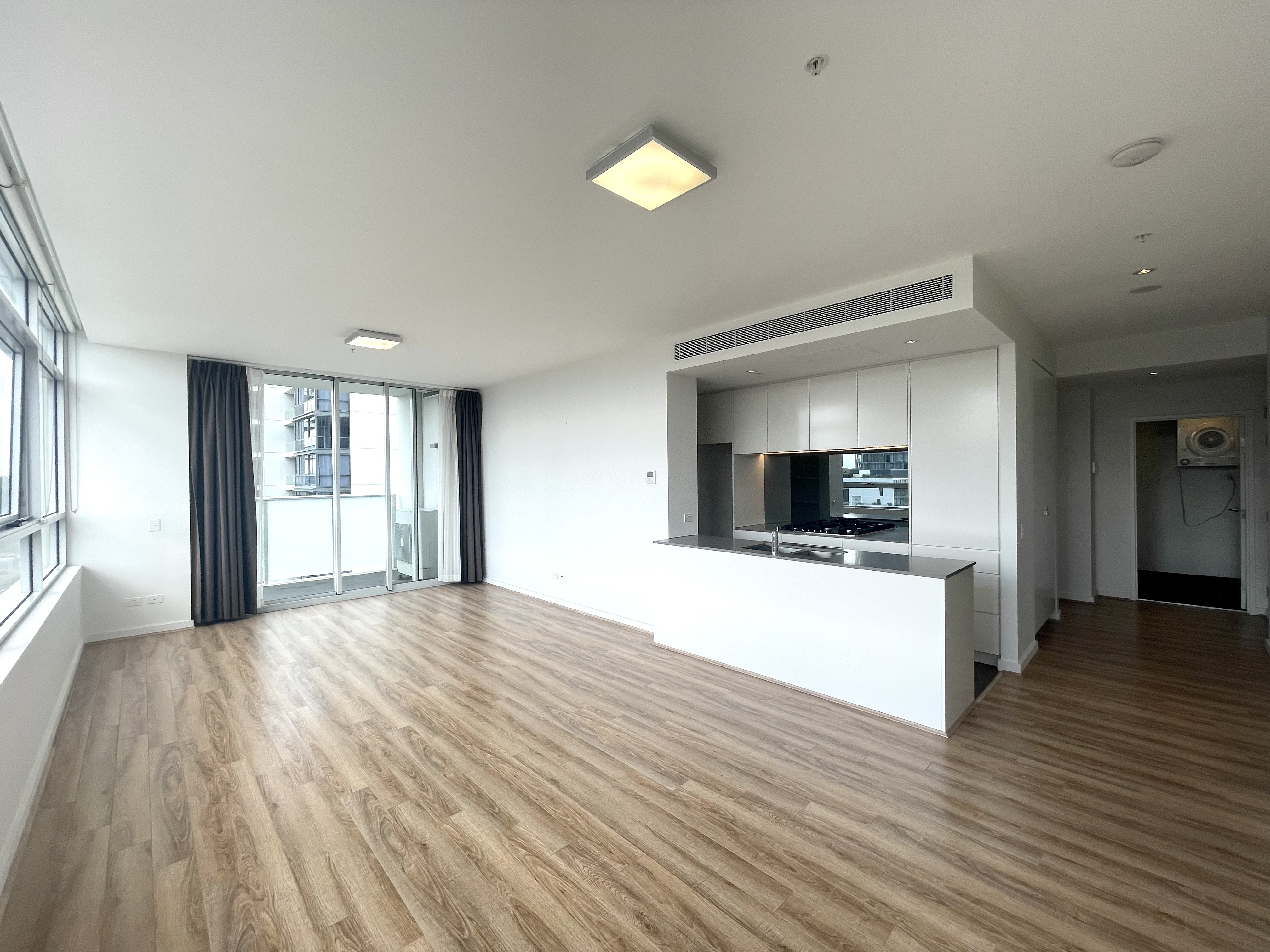 1008 / 15 Gadigal Avenue - Lightbox View 1