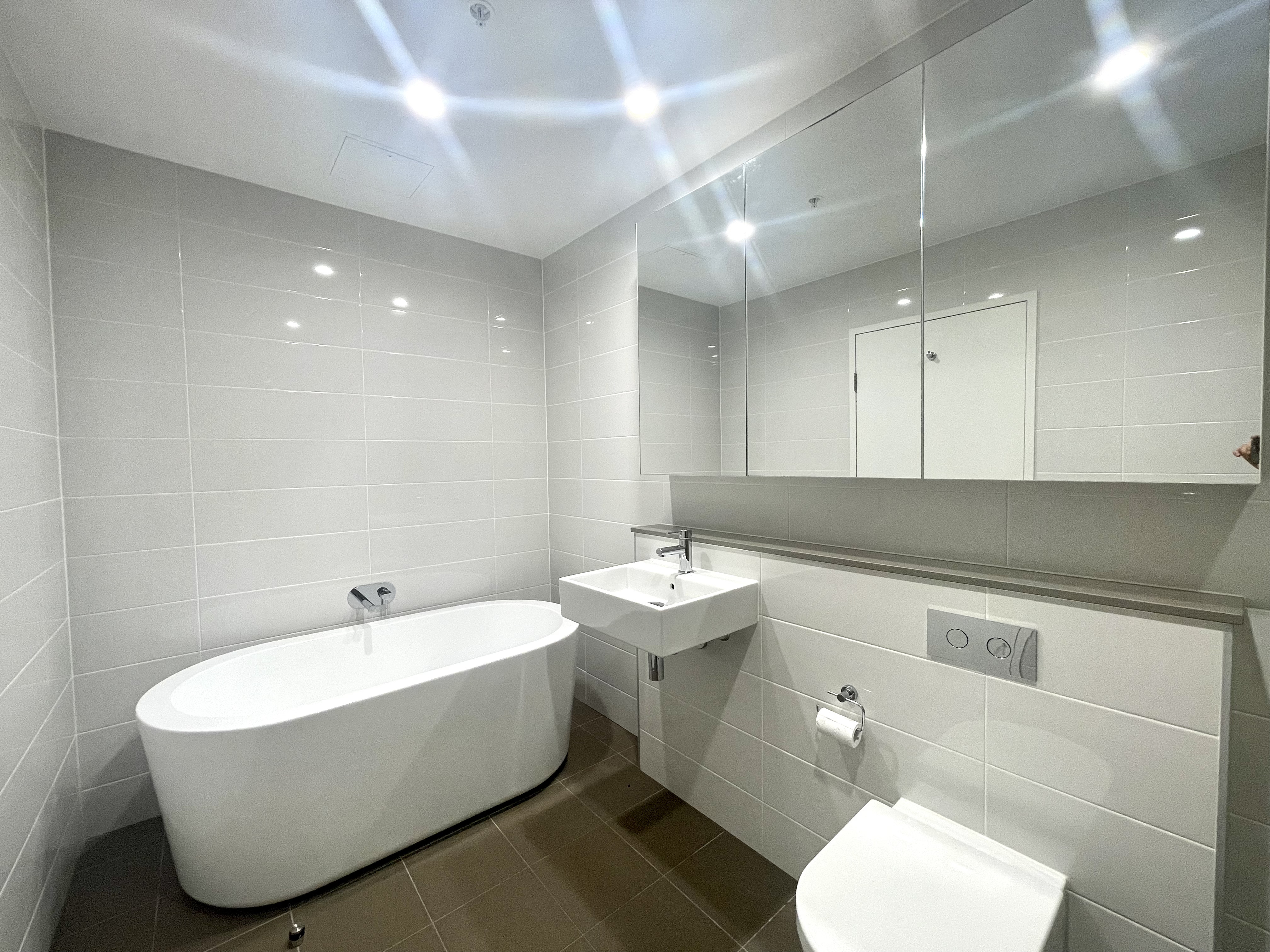 1008 / 15 Gadigal Avenue - Lightbox View 13