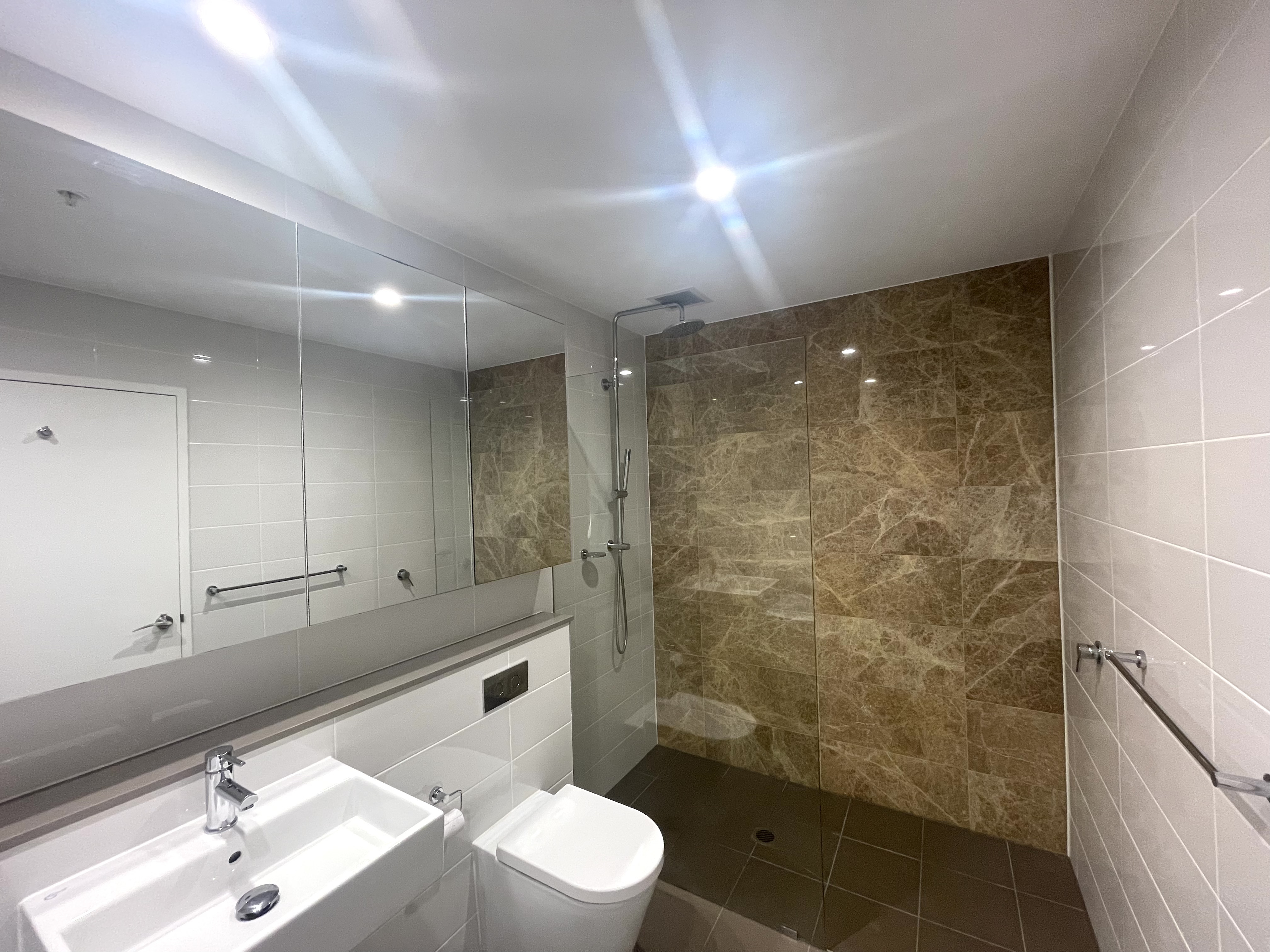 1008 / 15 Gadigal Avenue - Lightbox View 14