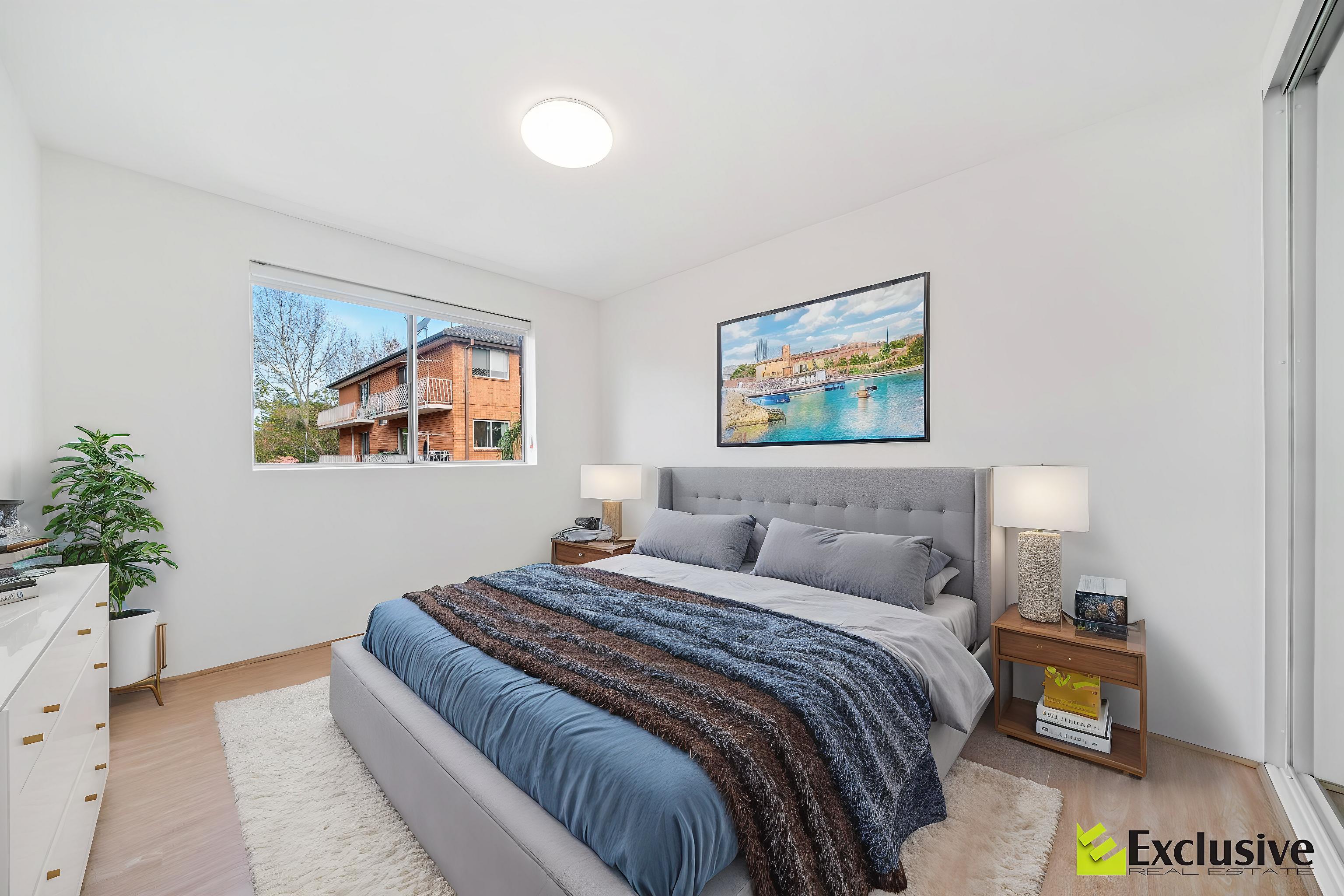 7 / 2 MacIntosh Street, Mascot