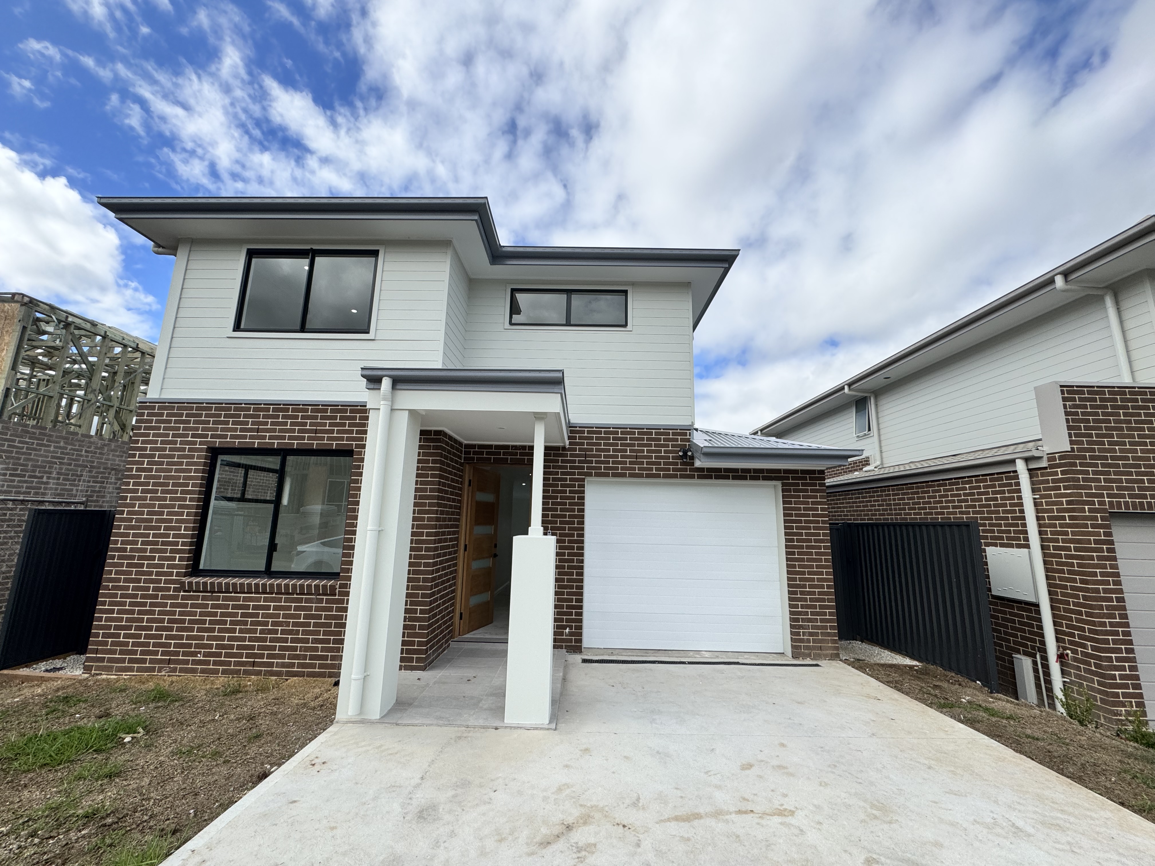 22 Starling Street - Main View 1