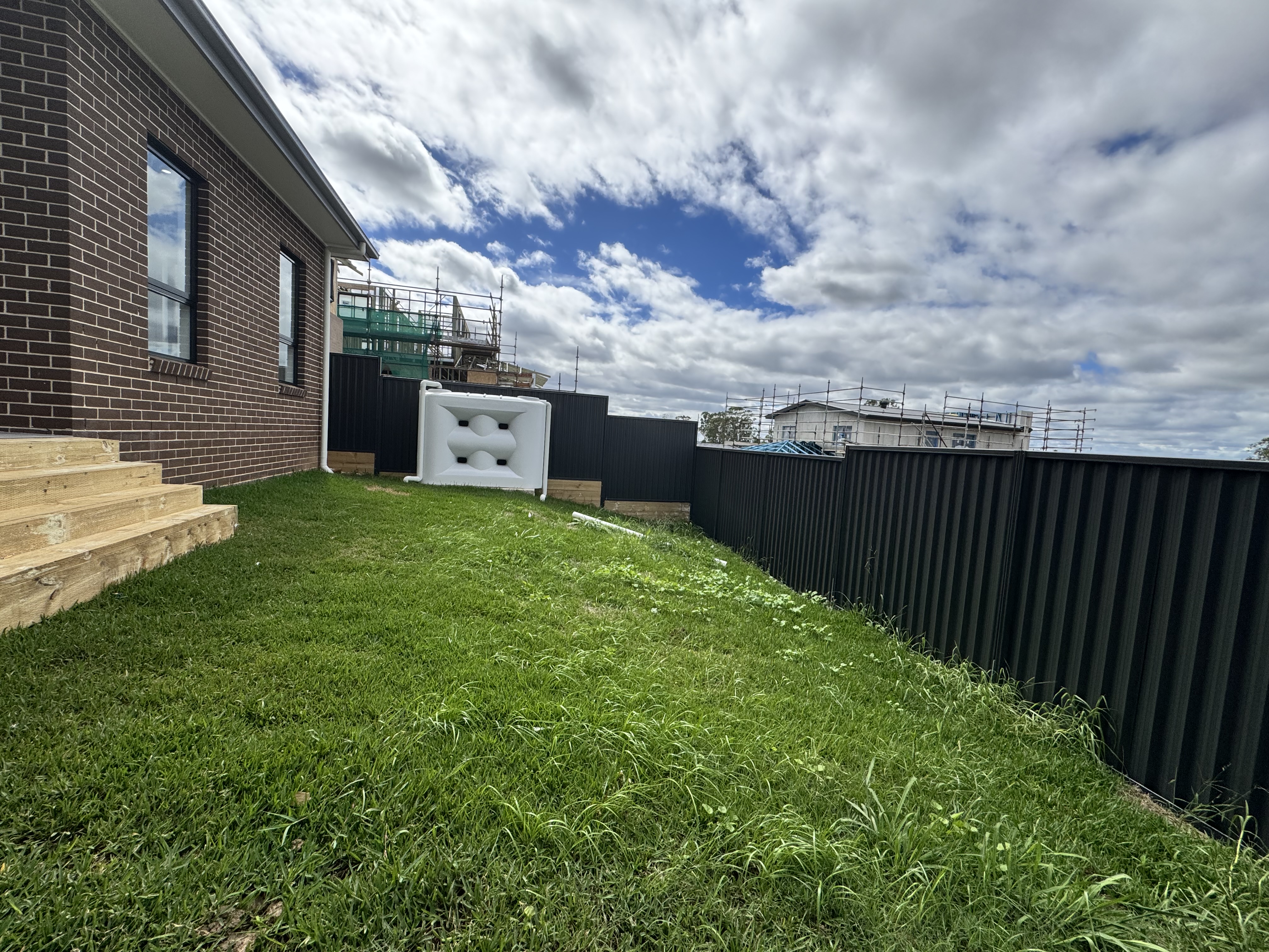 22 Starling Street - Main View 13