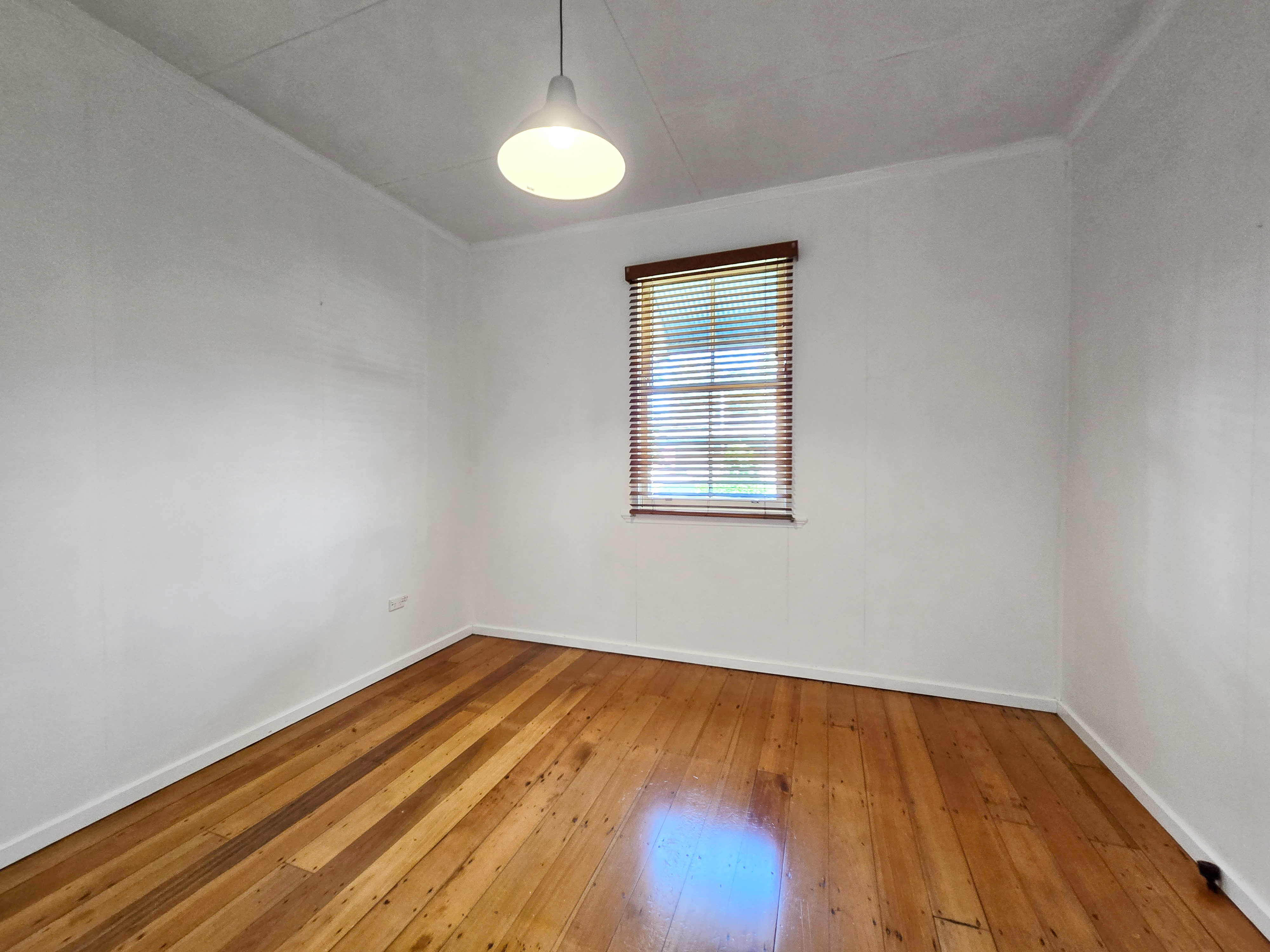 16 Edith Street, Atherton