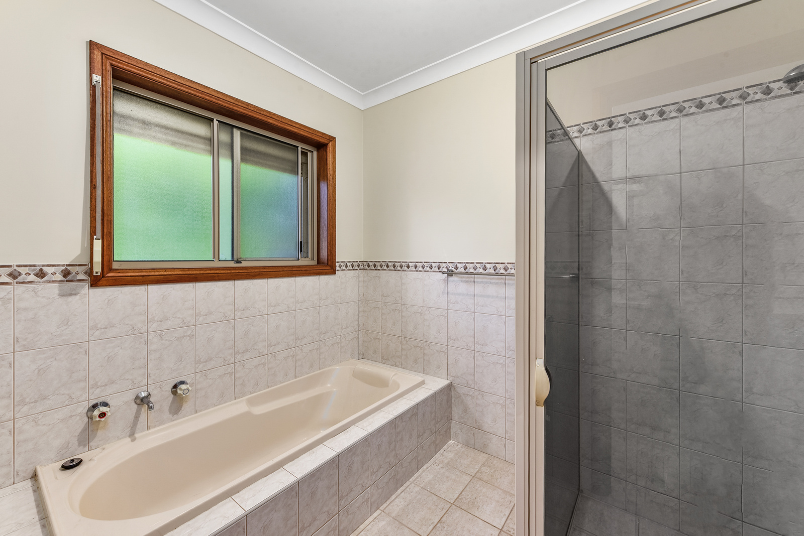 16 Twila Grove, Mount Gambier
