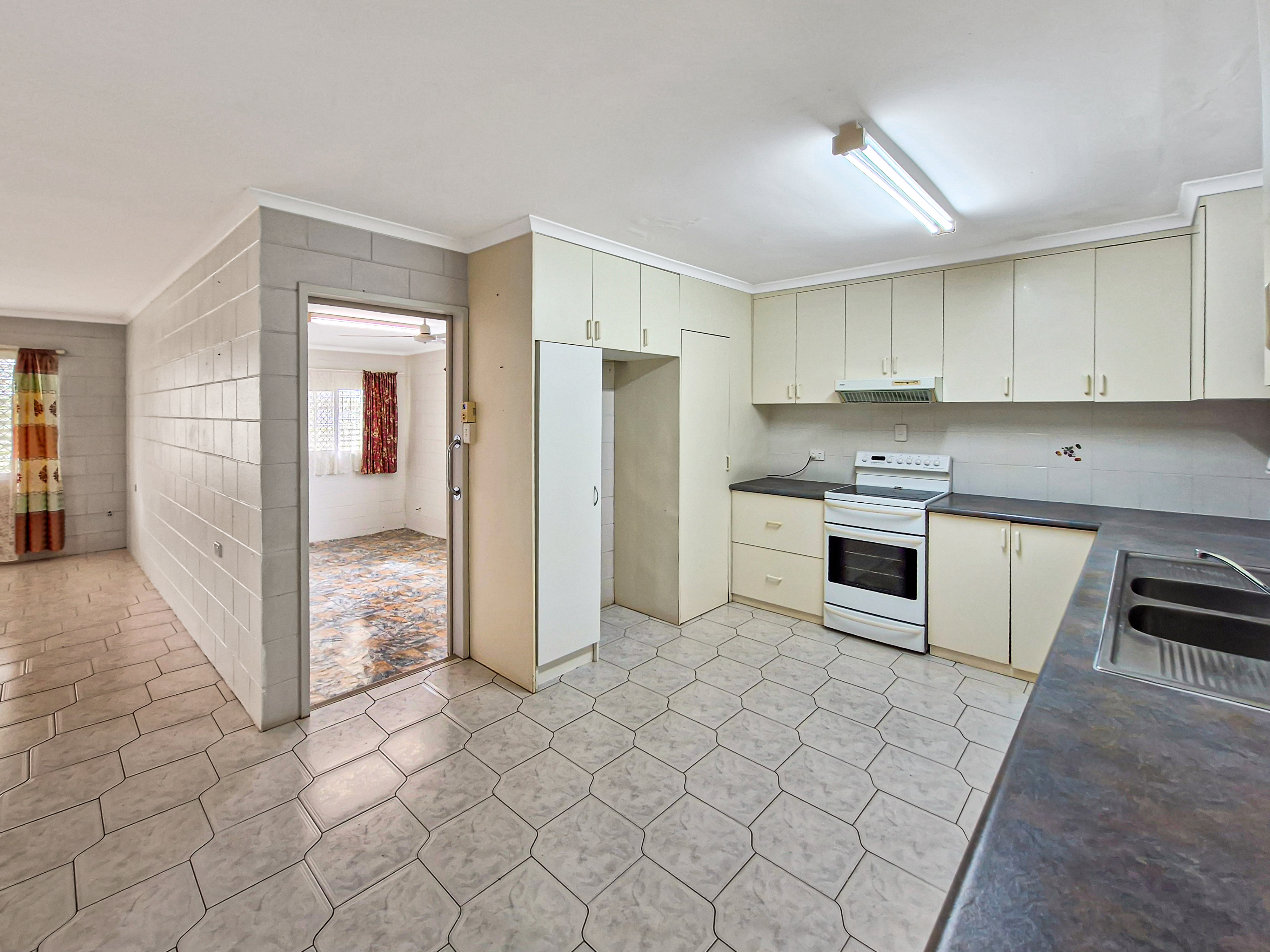 17 Viola Street, Atherton