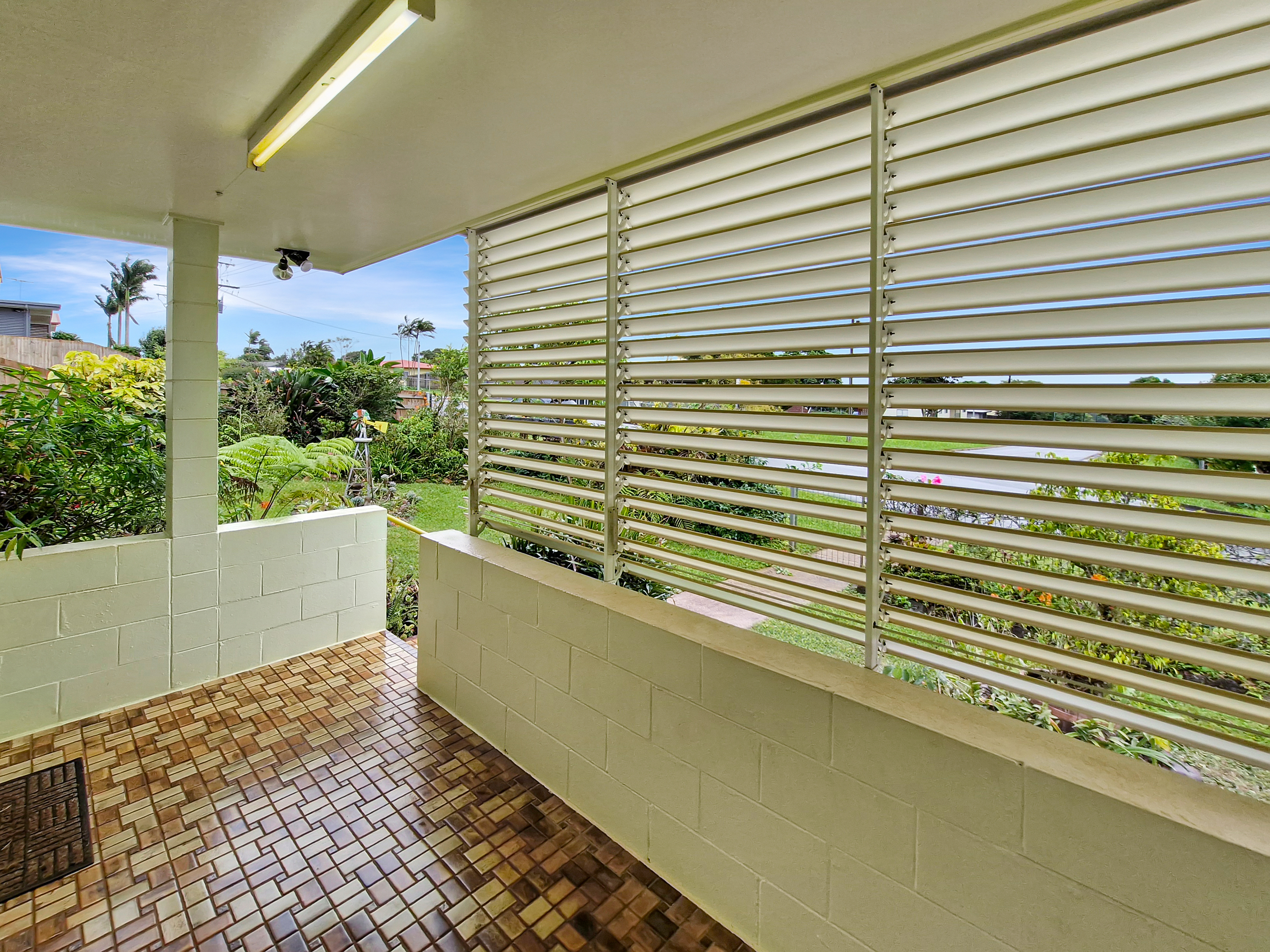 17 Viola Street, Atherton