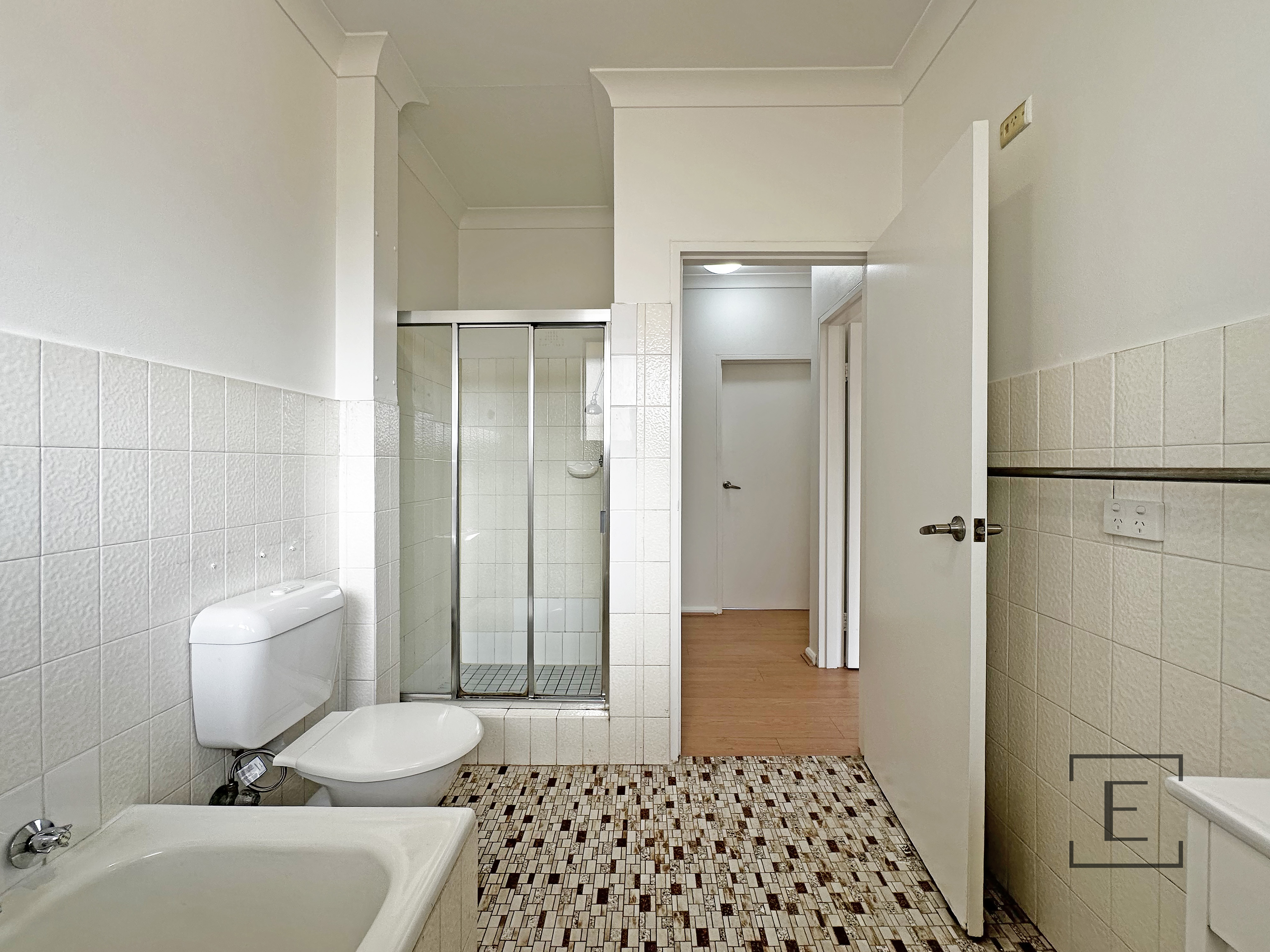 6 / 19 Lyons Street, Strathfield