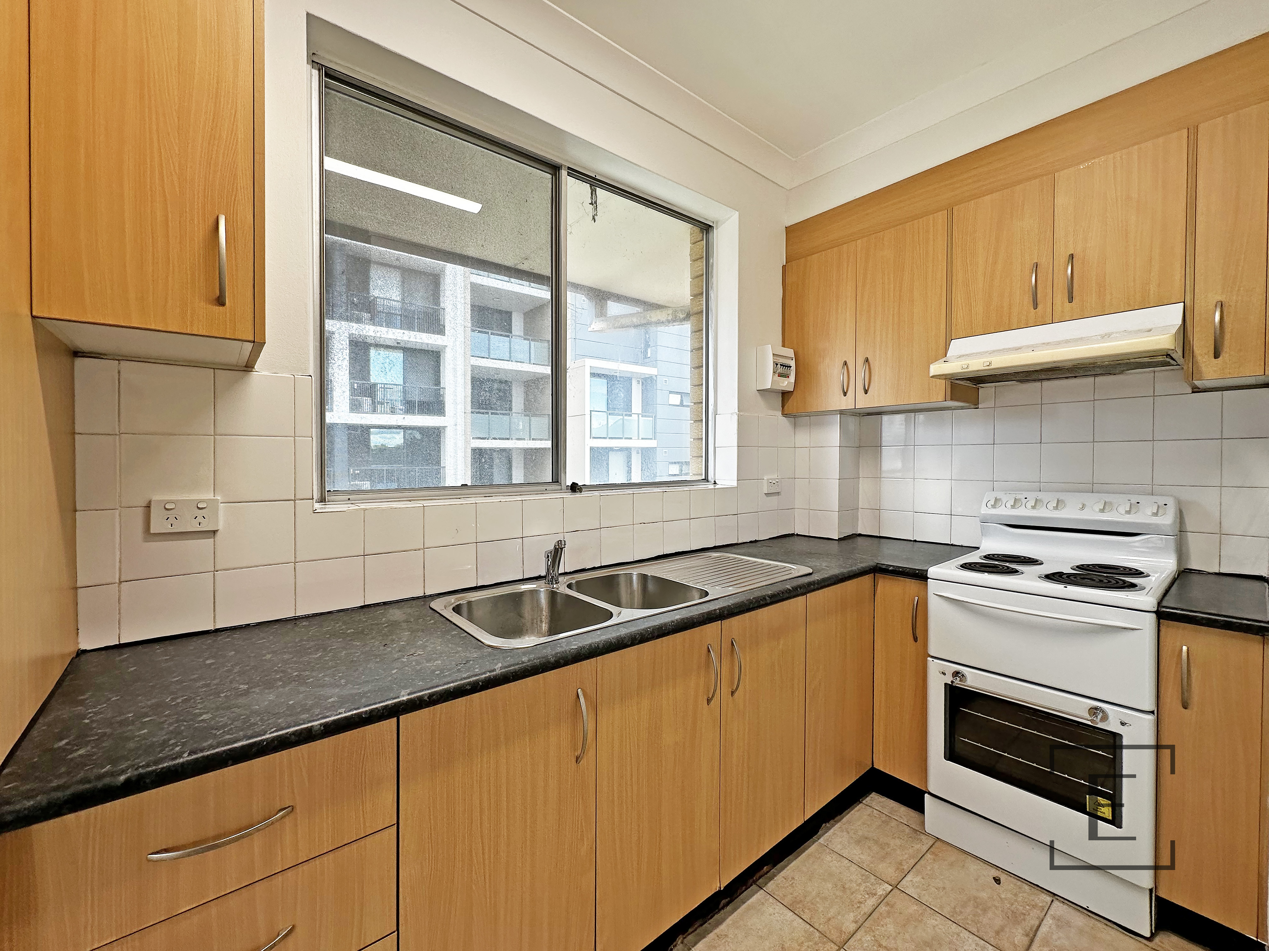 6 / 19 Lyons Street, Strathfield