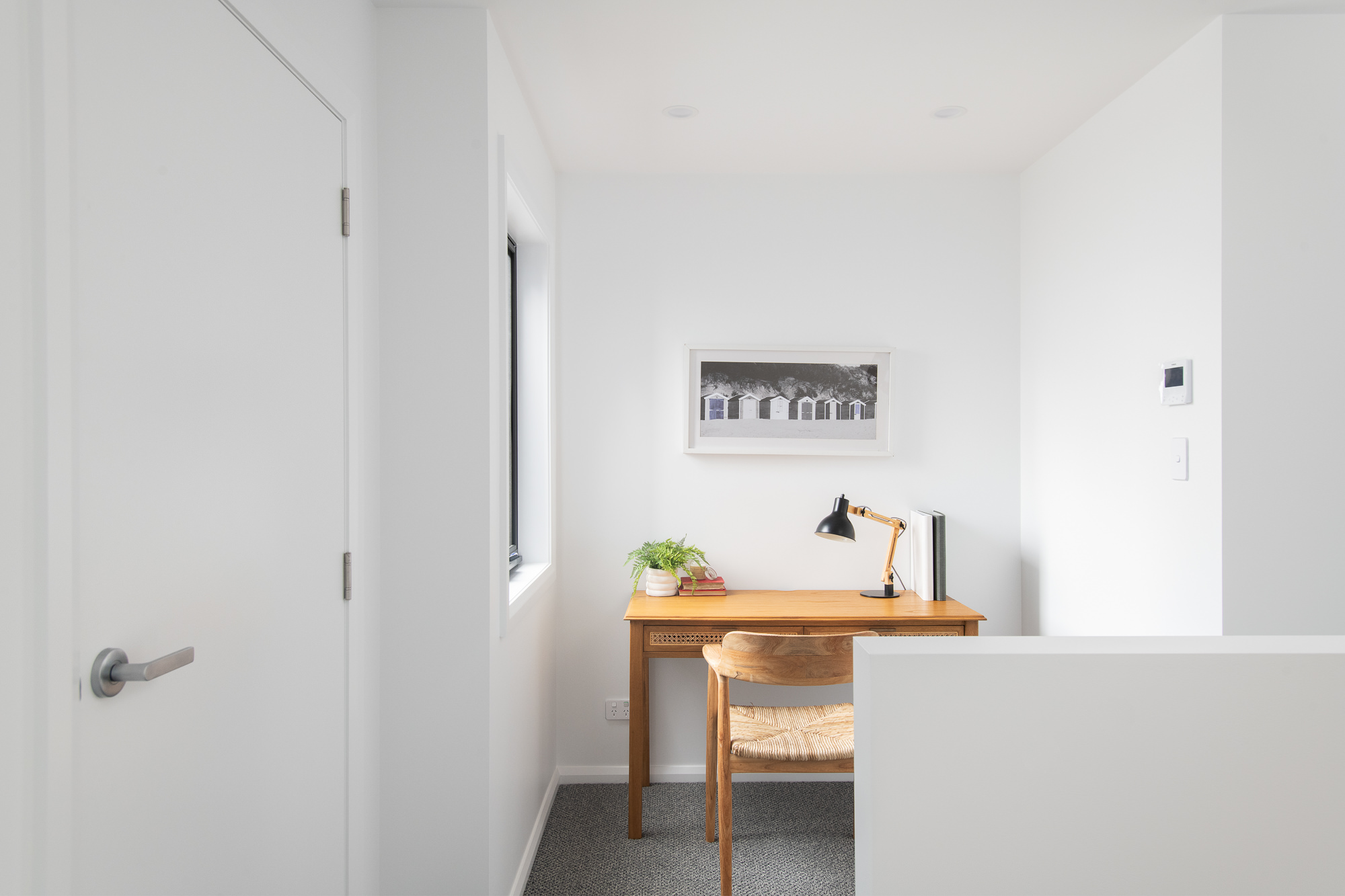 2 Leeman Court, Riverside