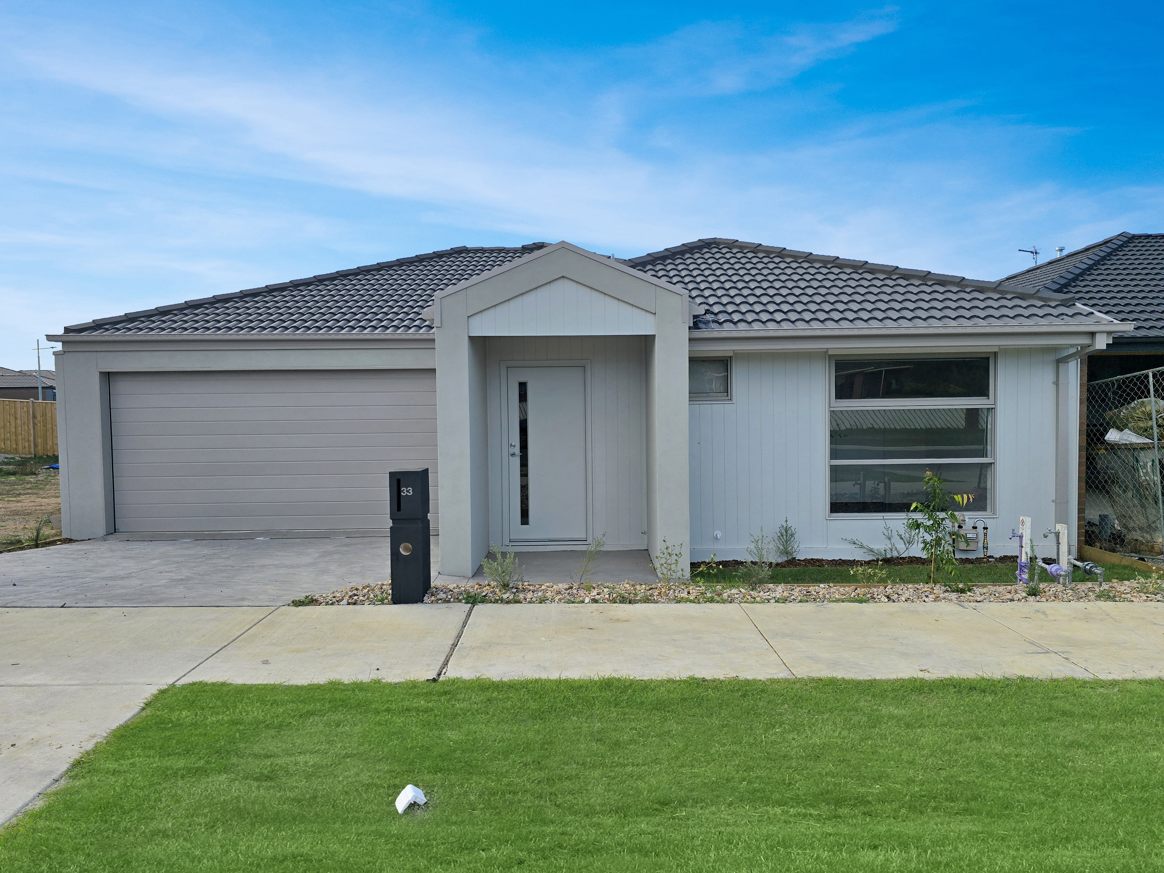 Listing image for 33 Batten Road, CHARLEMONT  VIC  3217