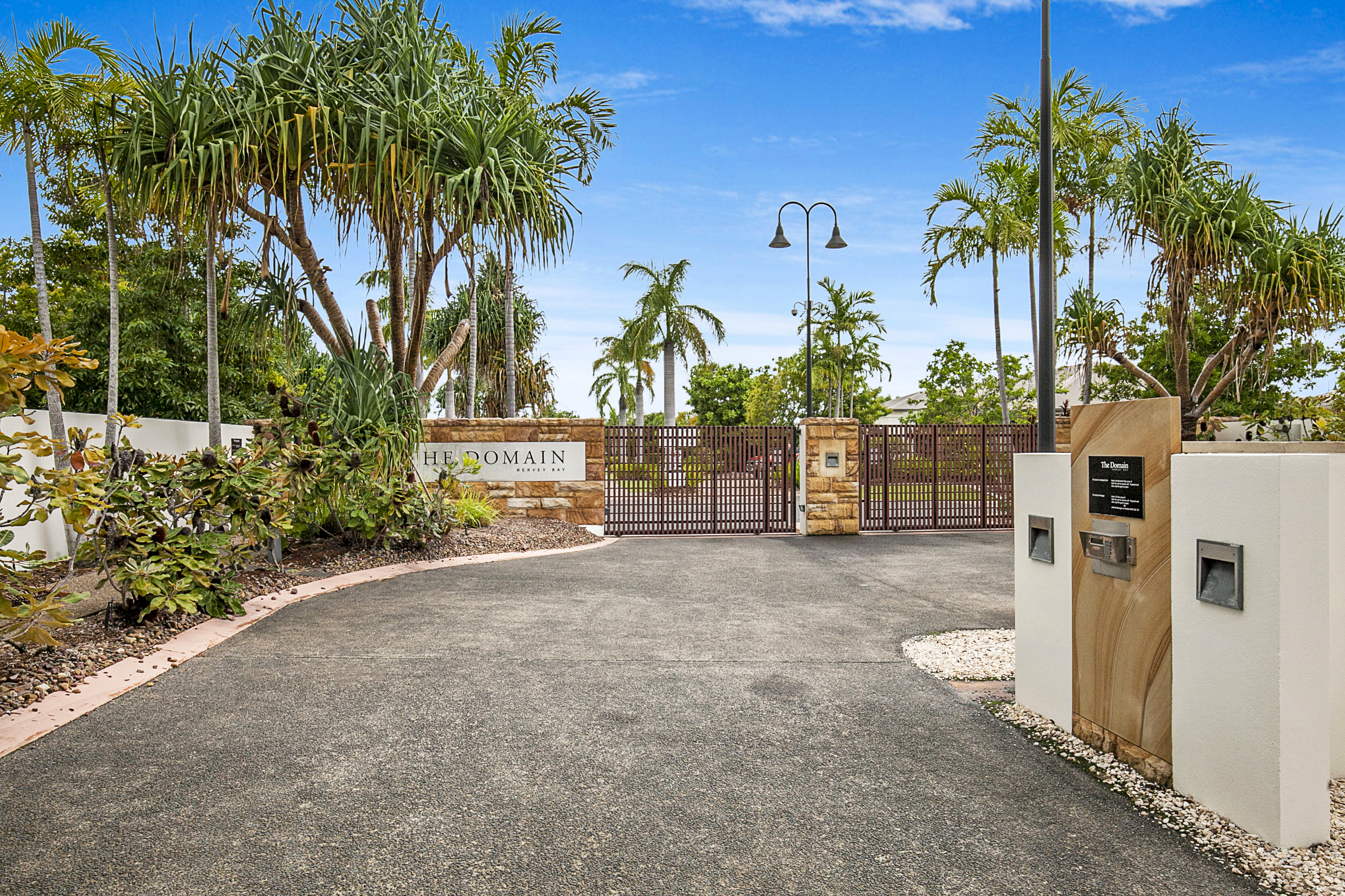 131 / 230 Pulgul Street, Urangan