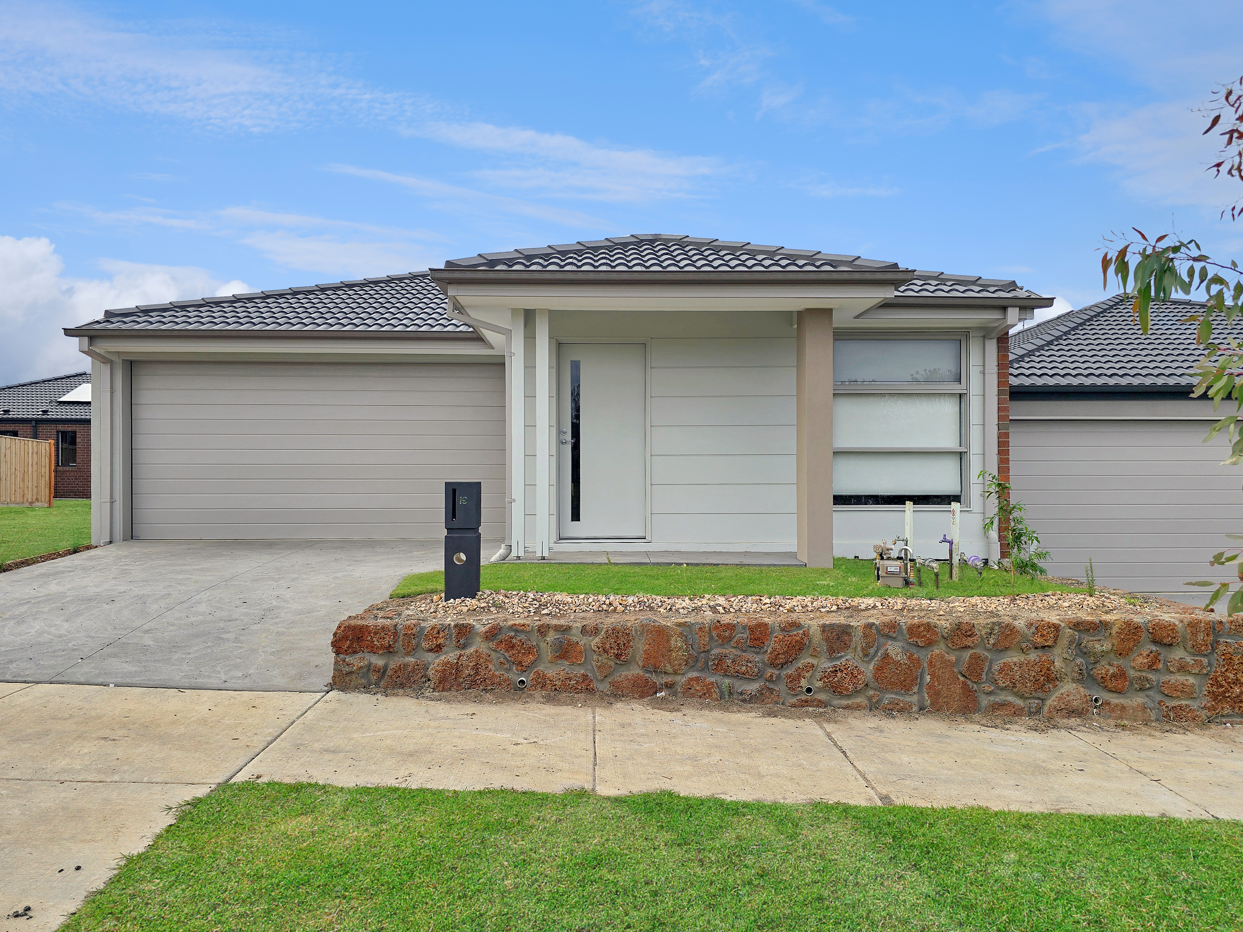 Listing image for 19 Batten Road, CHARLEMONT  VIC  3217