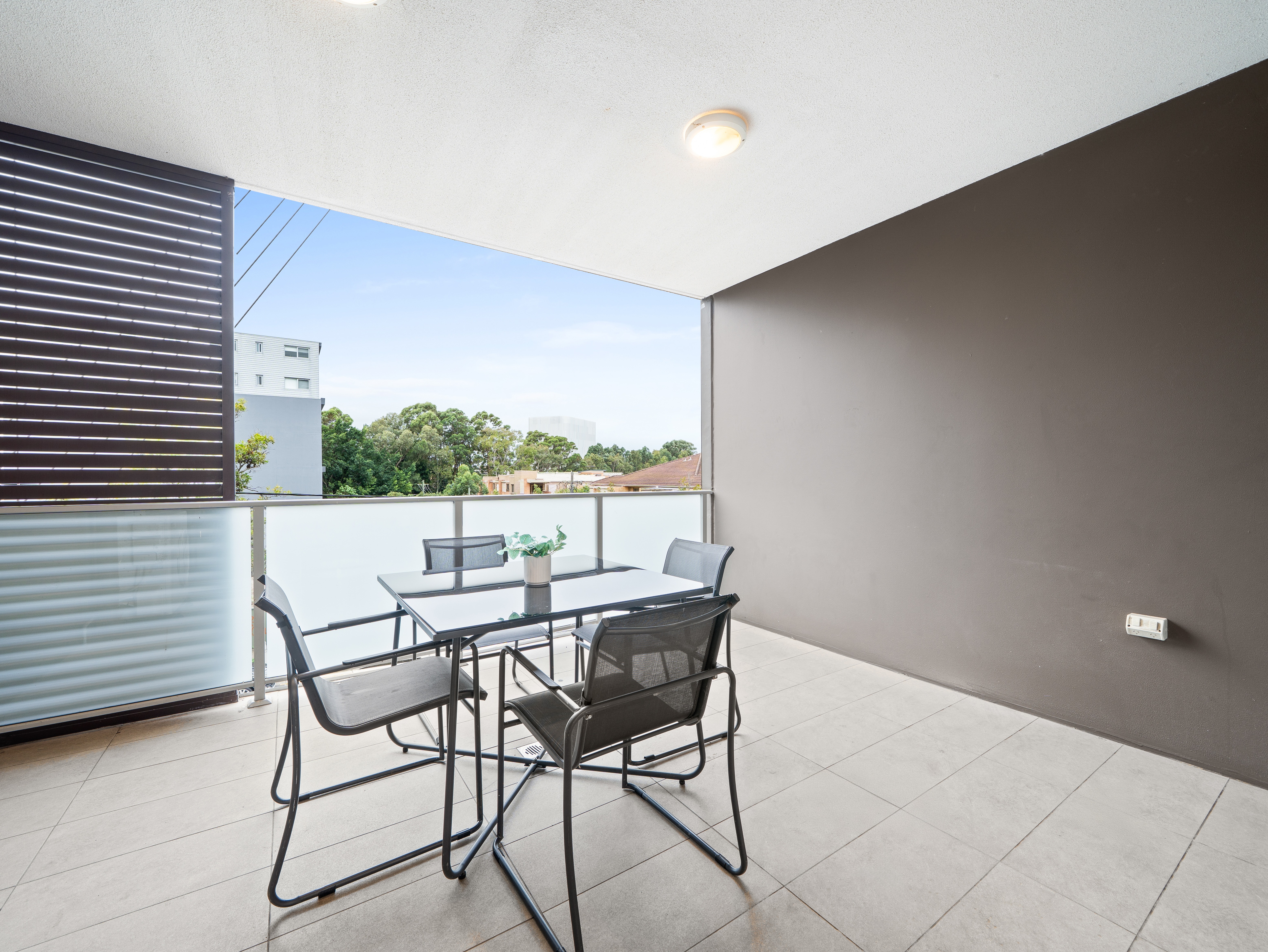 210 / 85 Park Road, Homebush