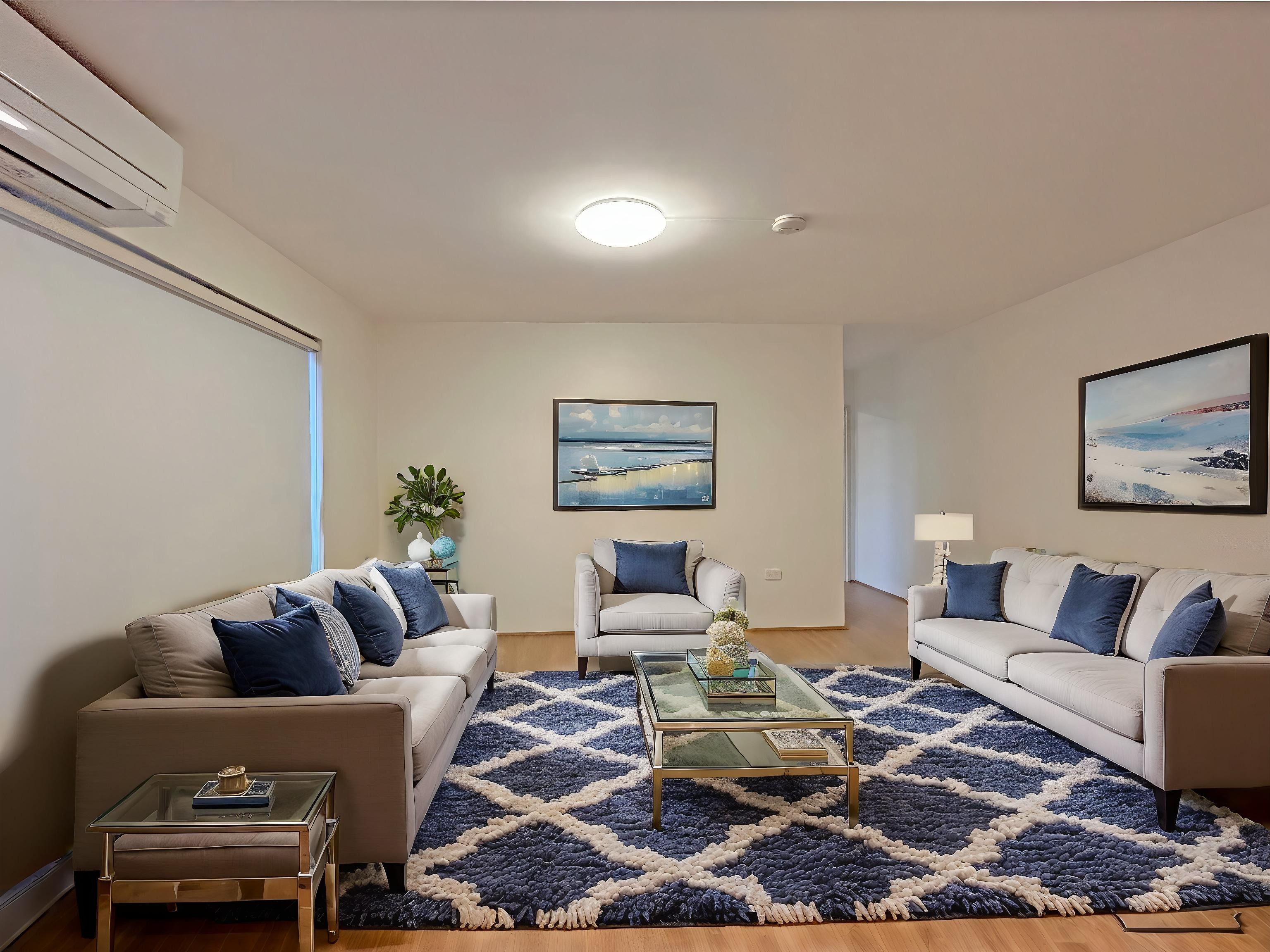 11 / 2 Macintosh Street, Mascot