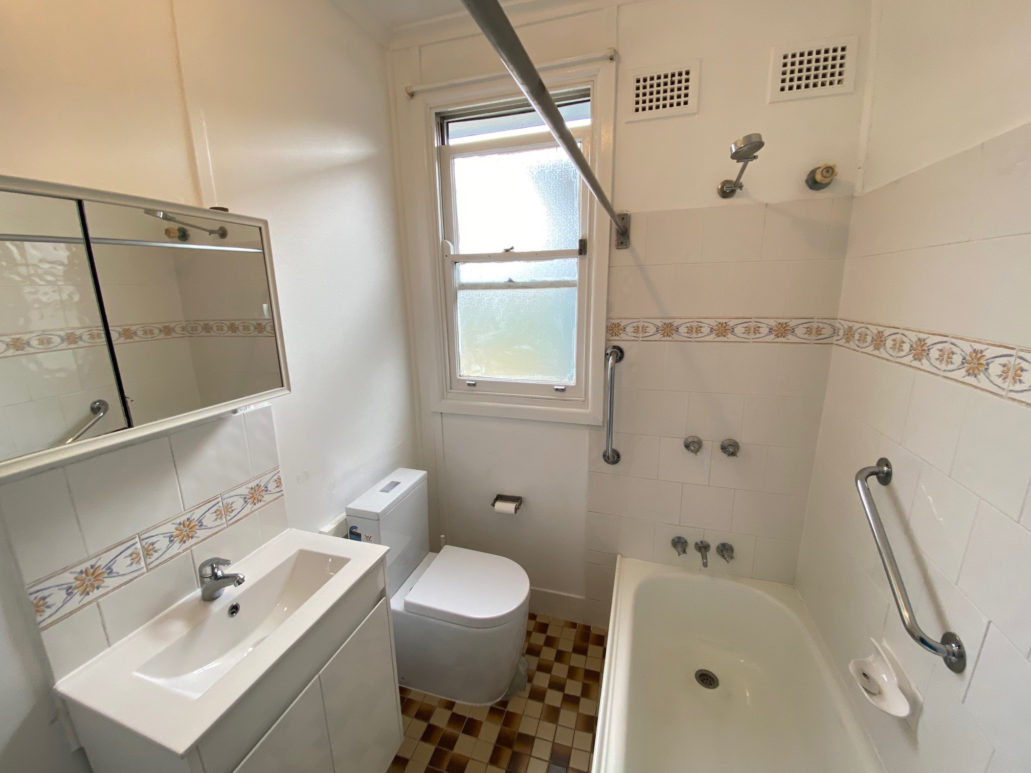 12 Hedley Street, Riverwood