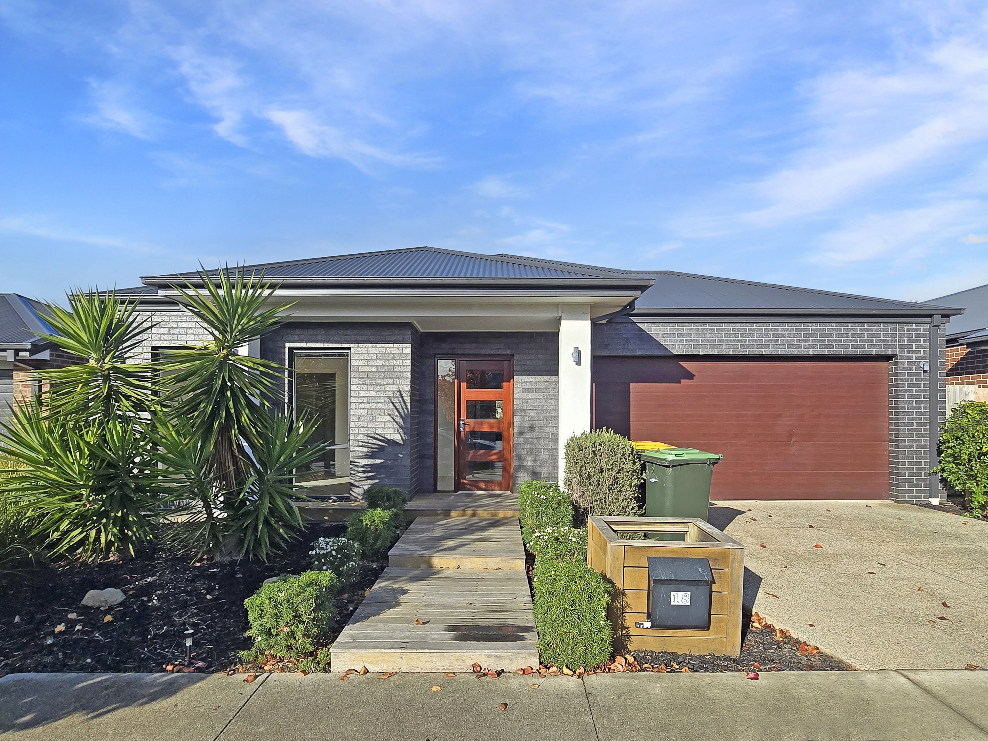 Listing image for 18 Boeing Street, MOUNT DUNEED  VIC  3217