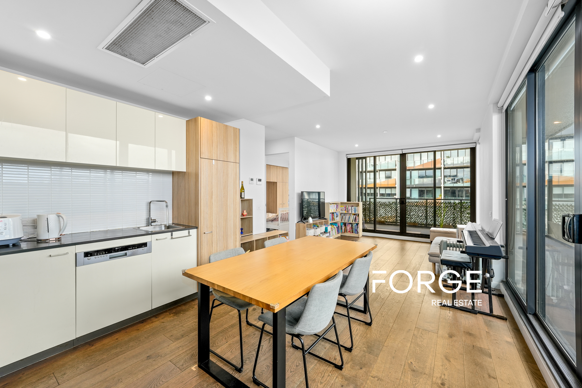 509 / 220 Bay Road, SANDRINGHAM