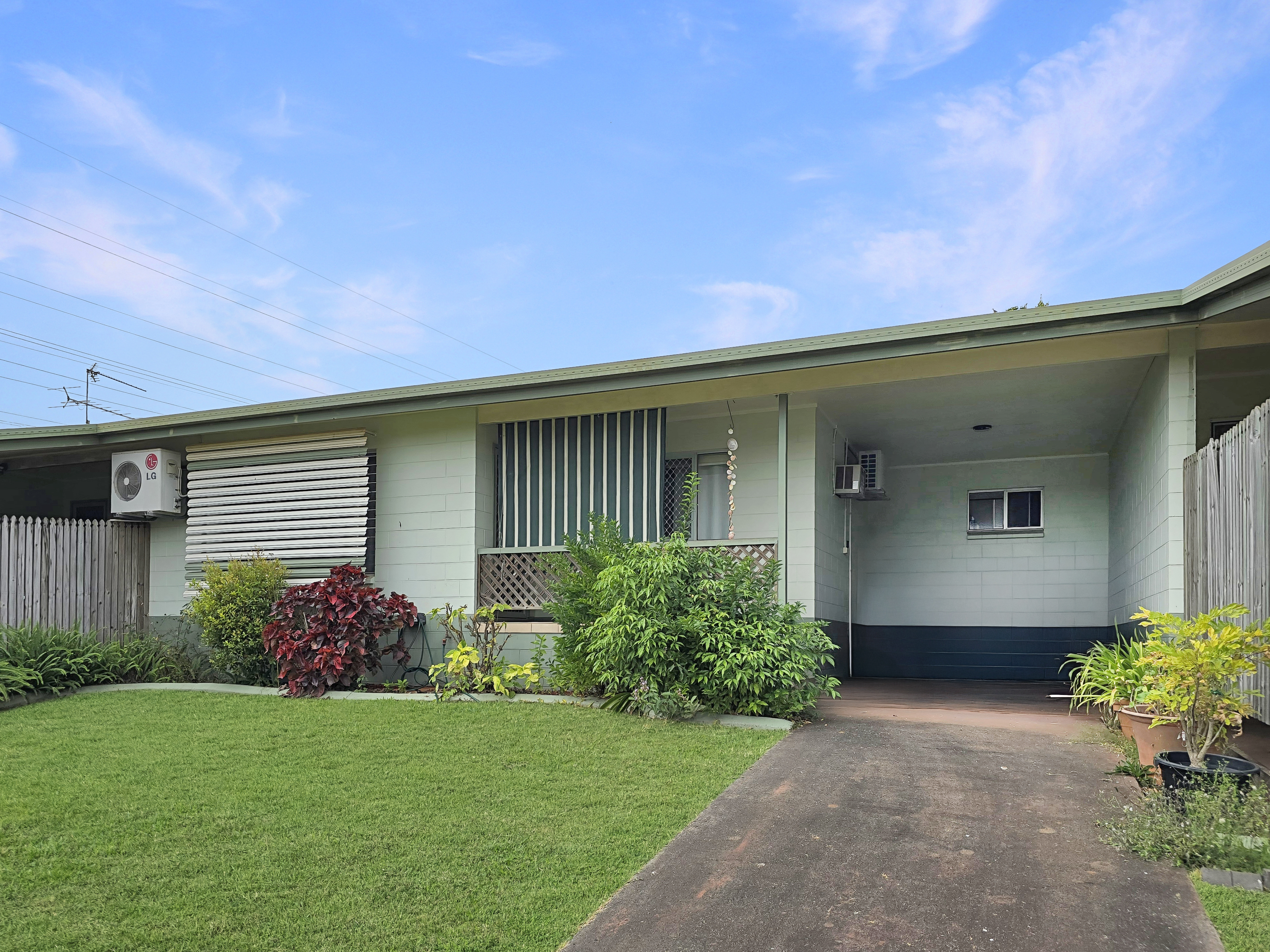 5 / 23 Tower Avenue, Atherton