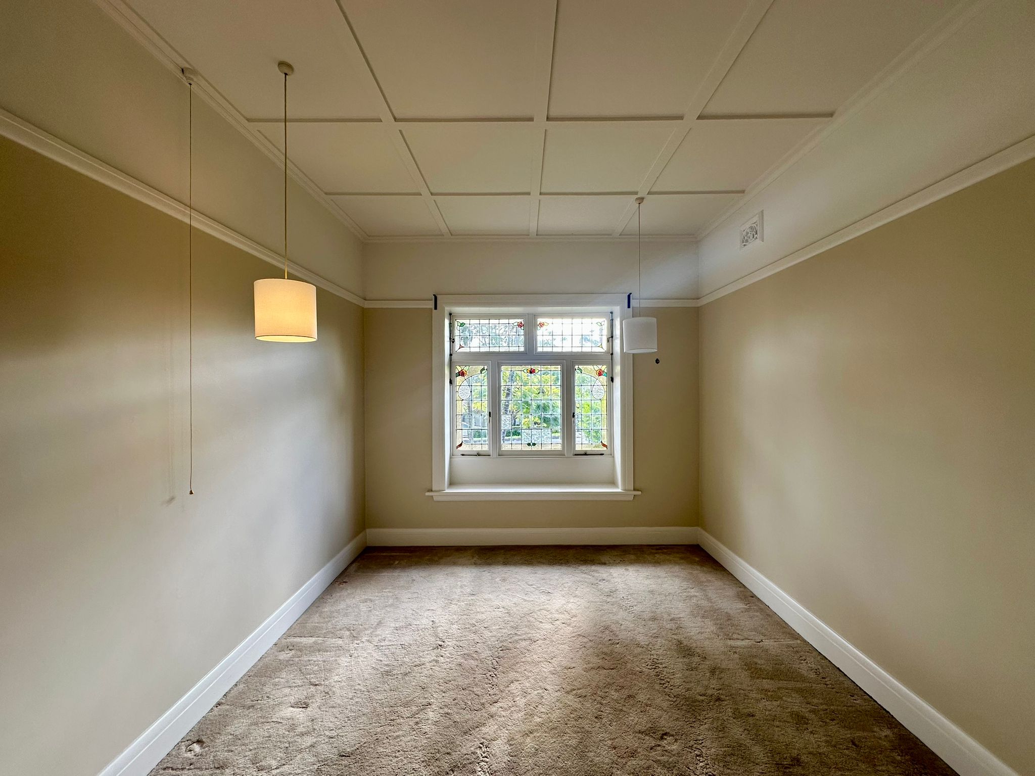 86 Shirley Road - Lightbox View 3