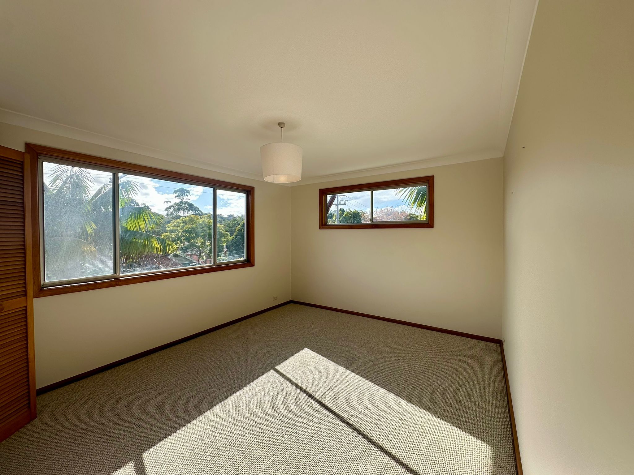 86 Shirley Road - Lightbox View 6
