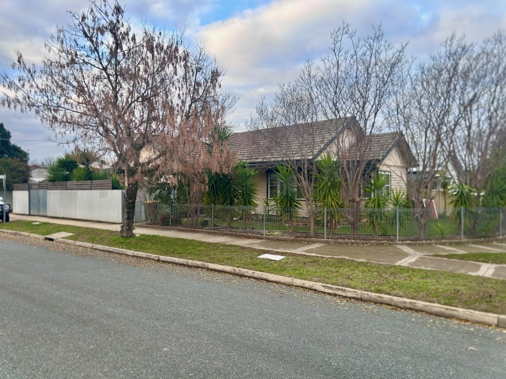 8 Burke and Wills Place, Wangaratta