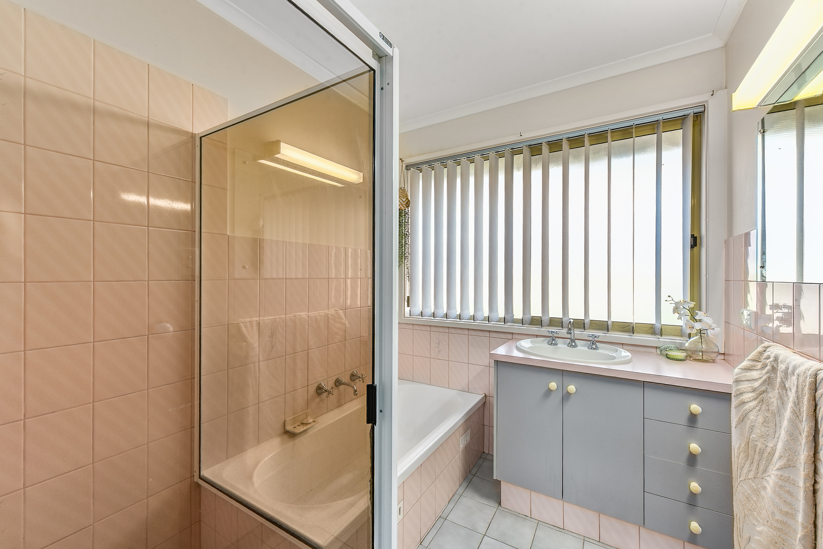 24 Shalamar Crescent, Mount Gambier
