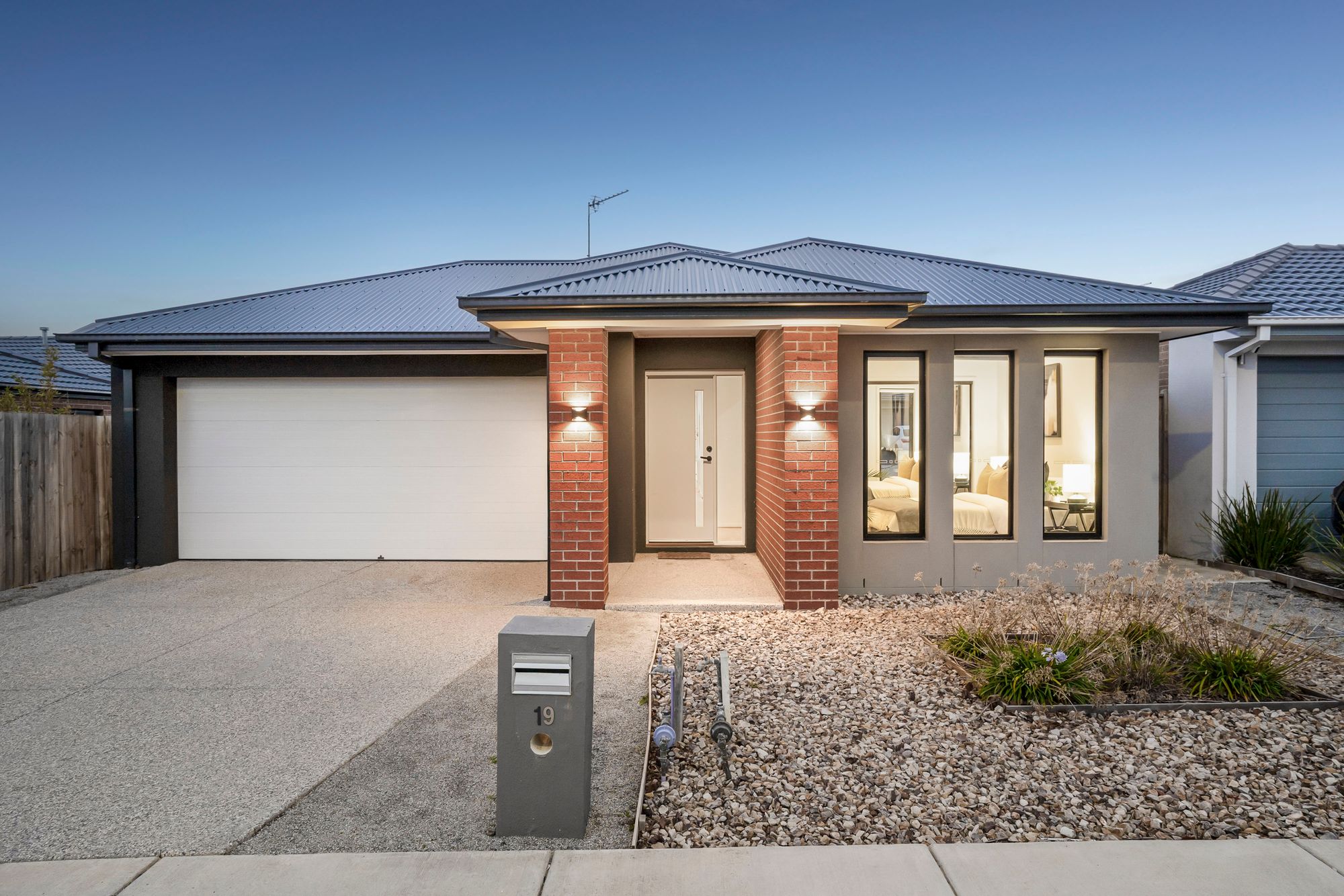 Listing image for 19 Cardamon Street, ARMSTRONG CREEK  VIC  3217