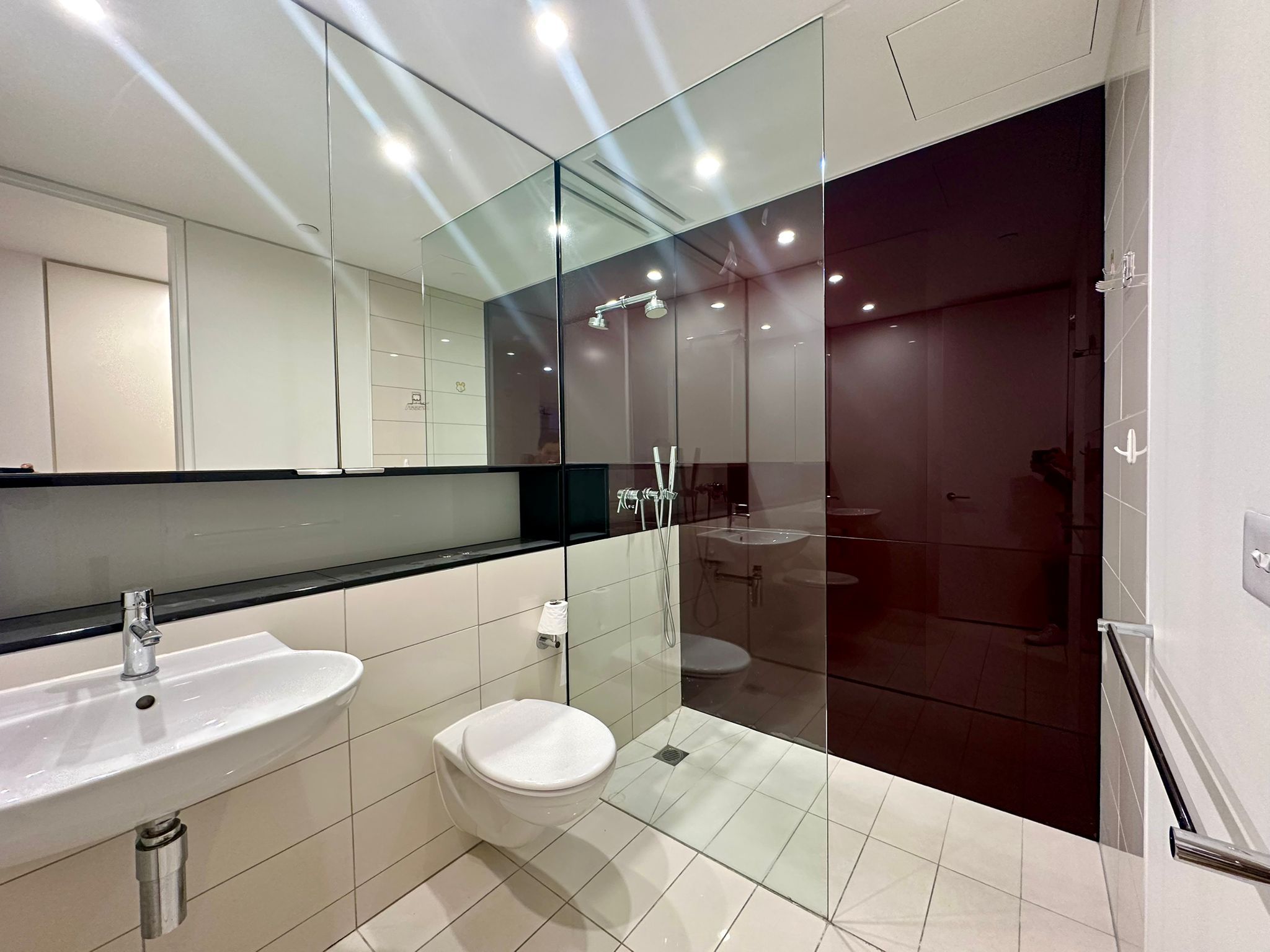 101 Bathurst Street - Main View 9